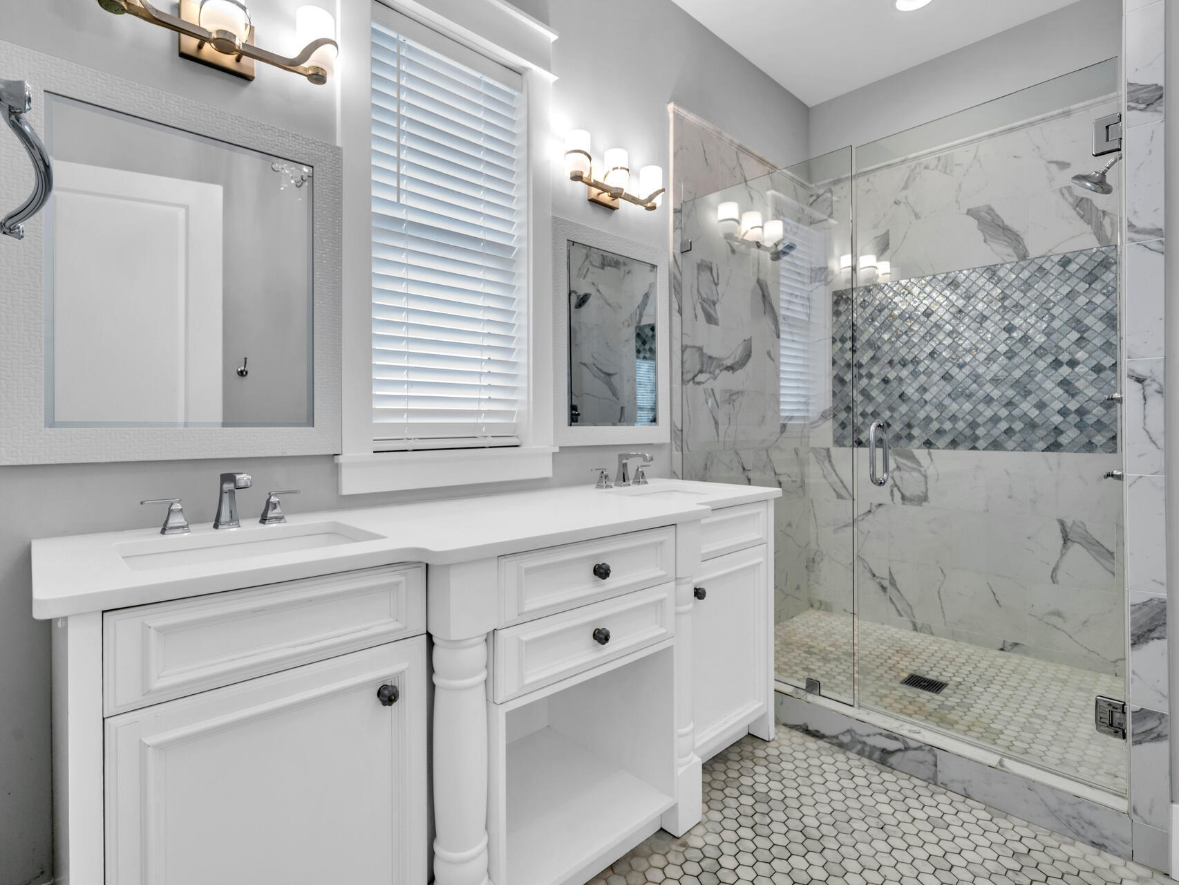 main property photo 74