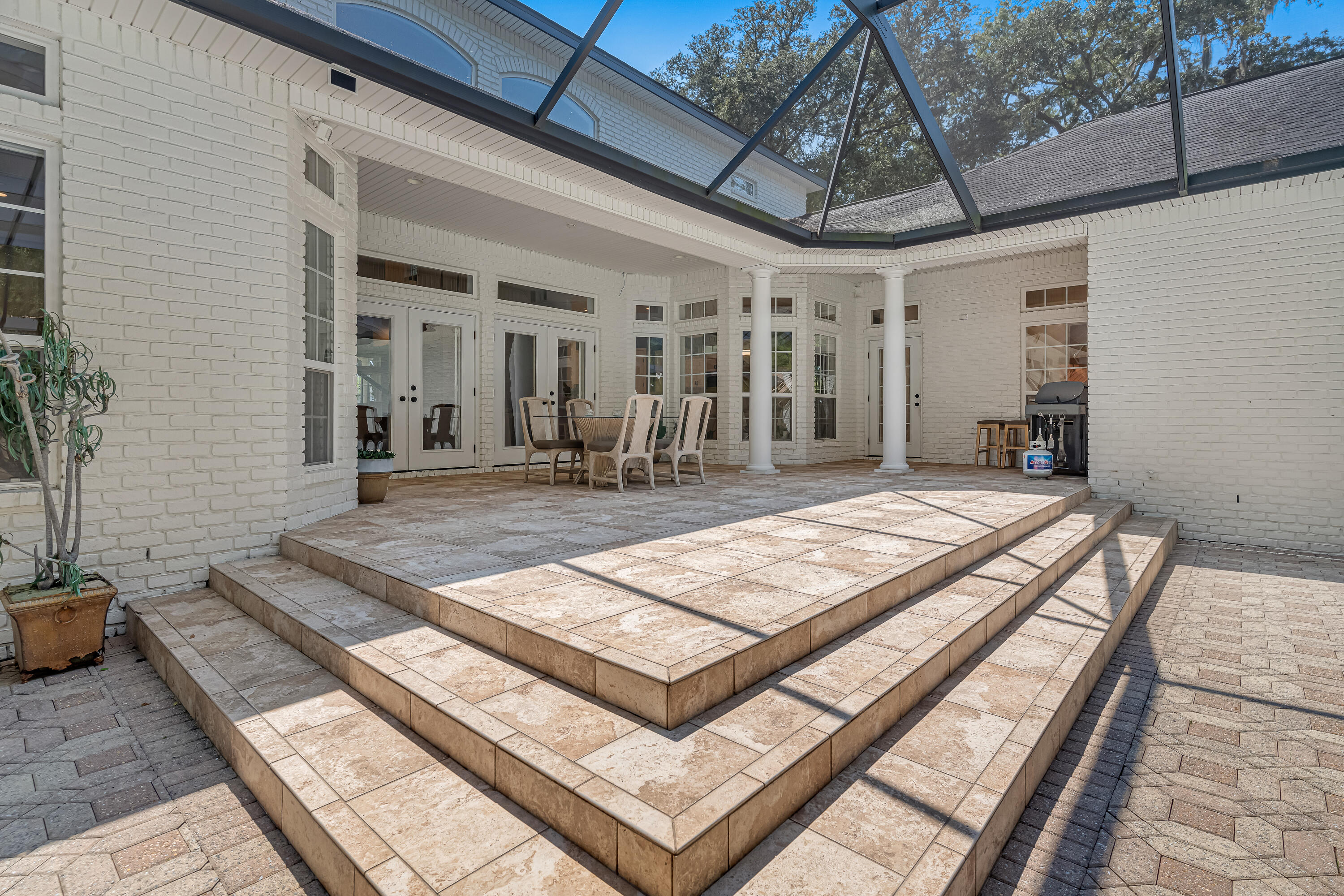 main property photo 103