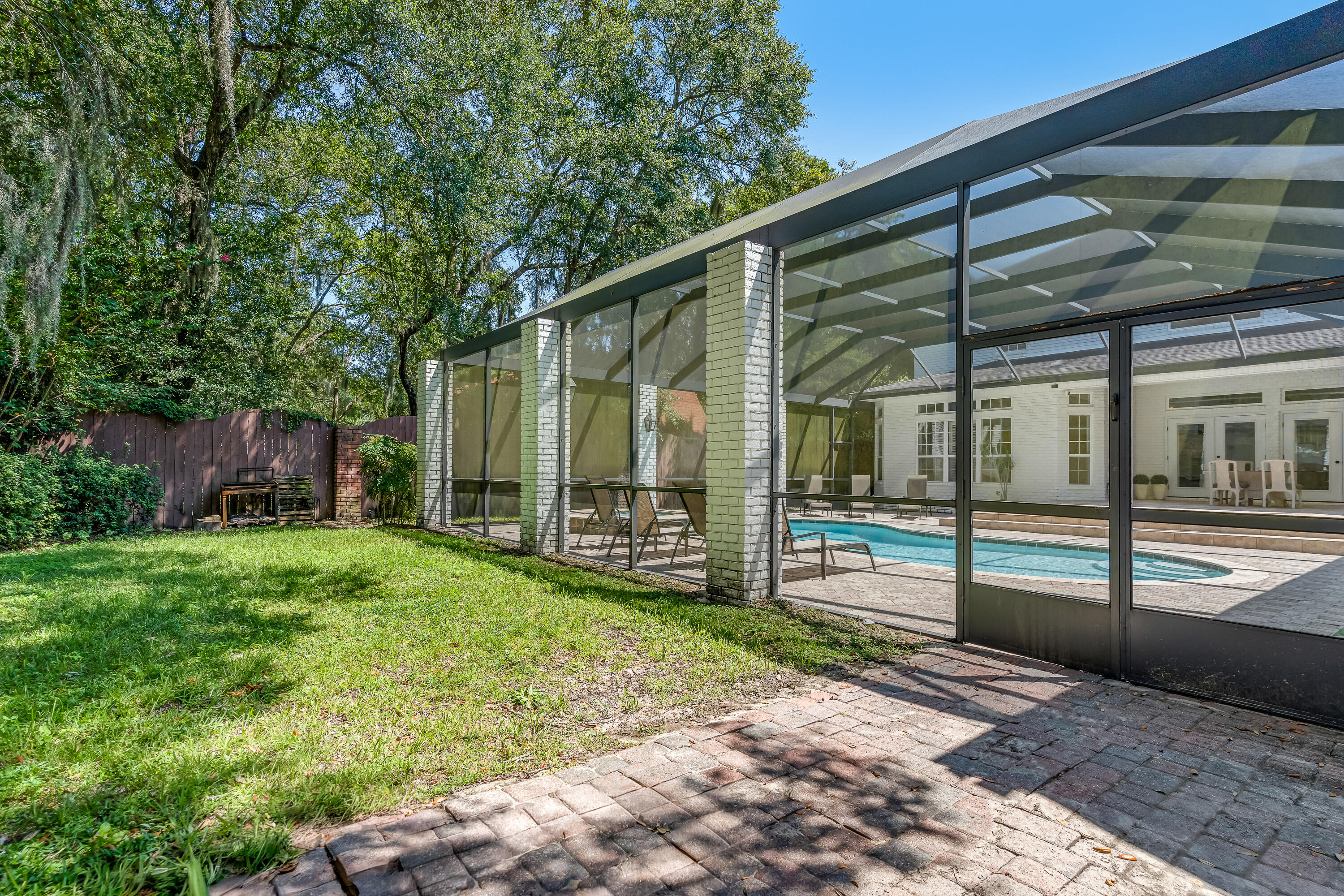 main property photo 108