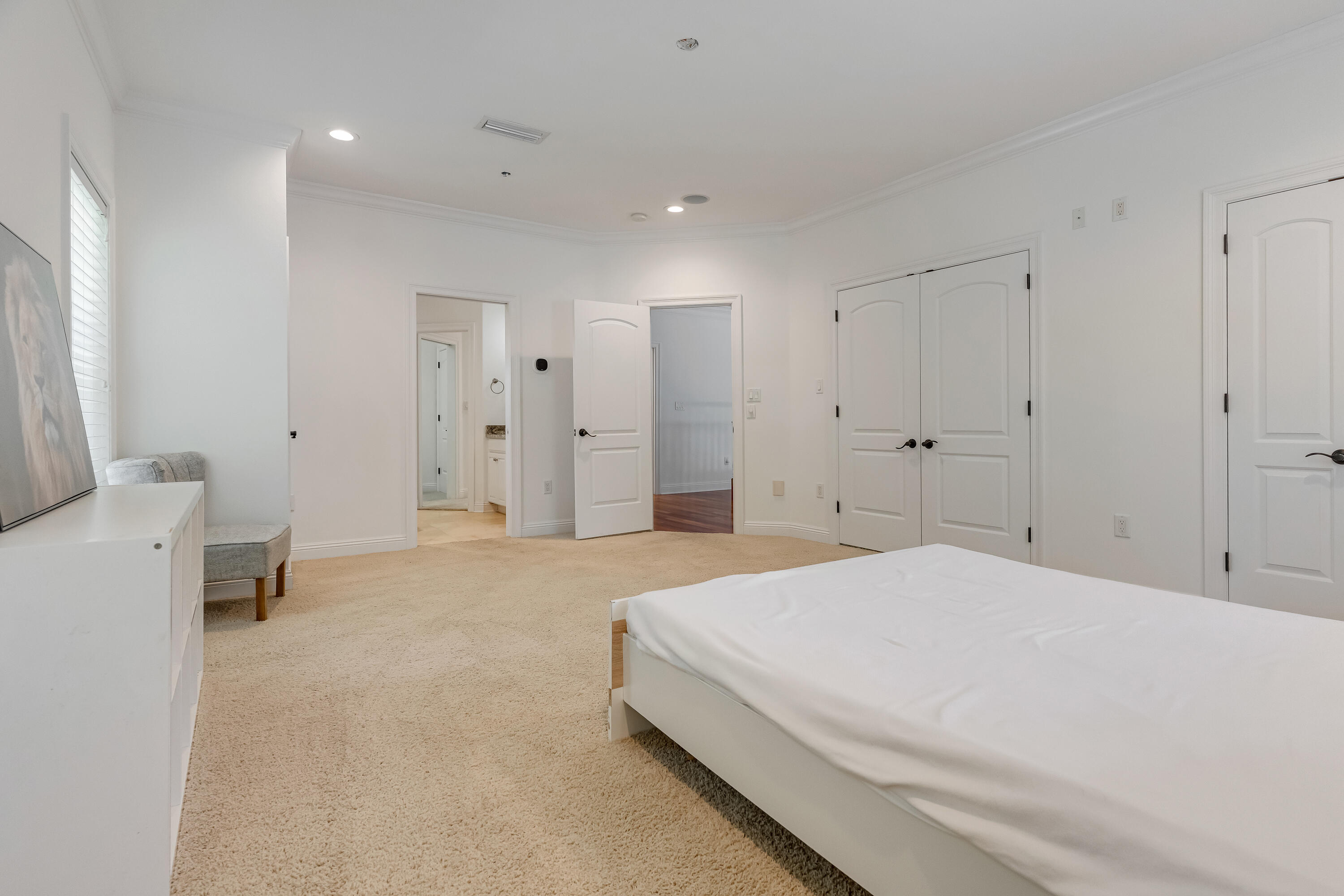 main property photo 67