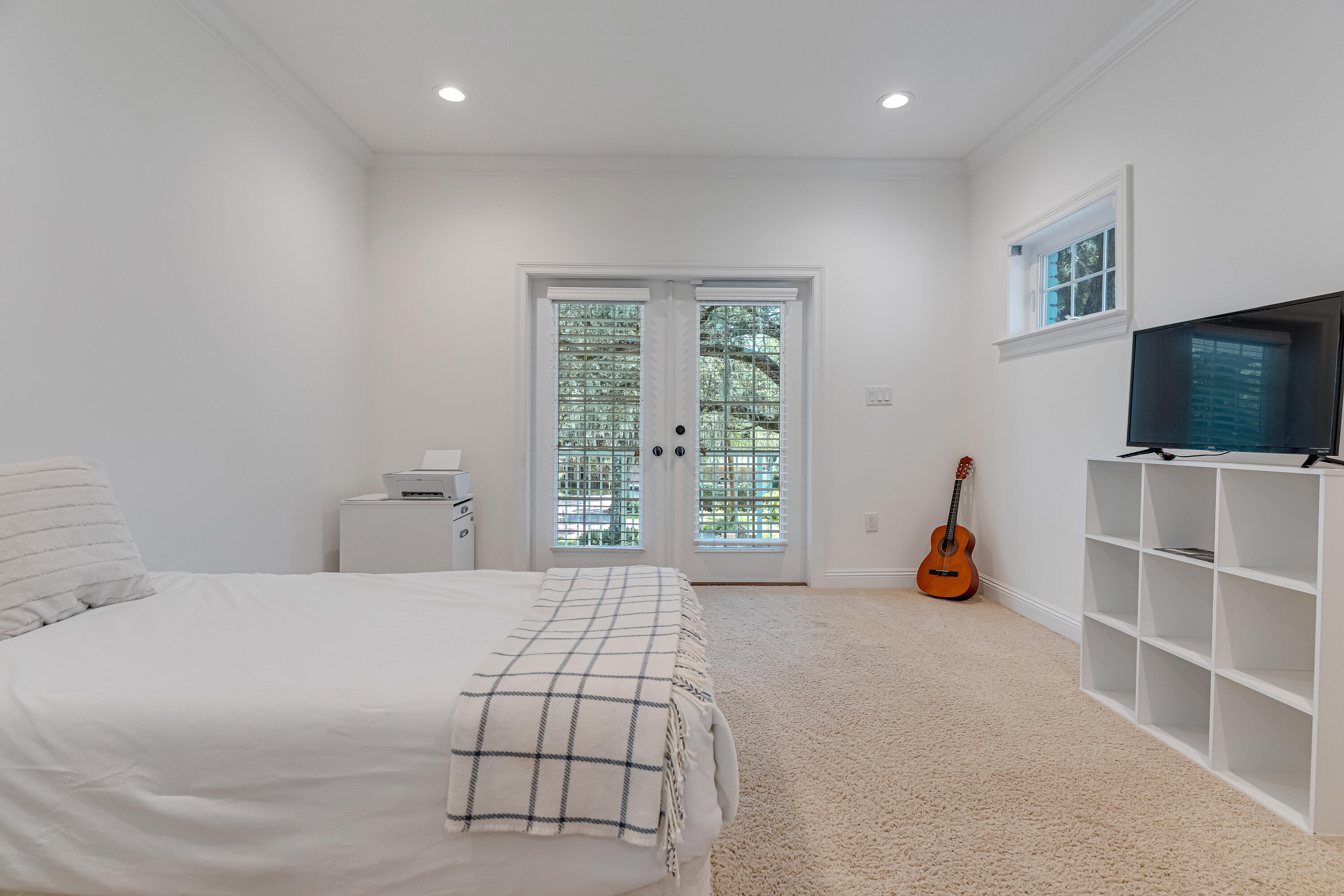 main property photo 70