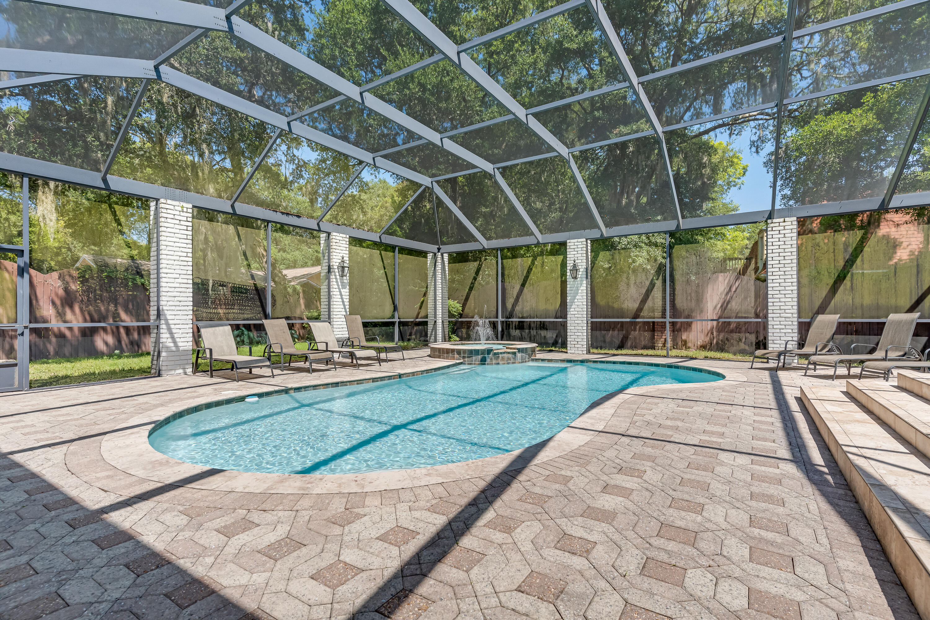 main property photo 98