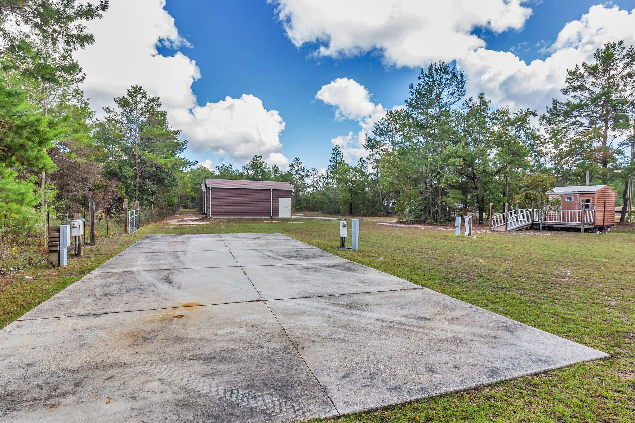 main property photo 15