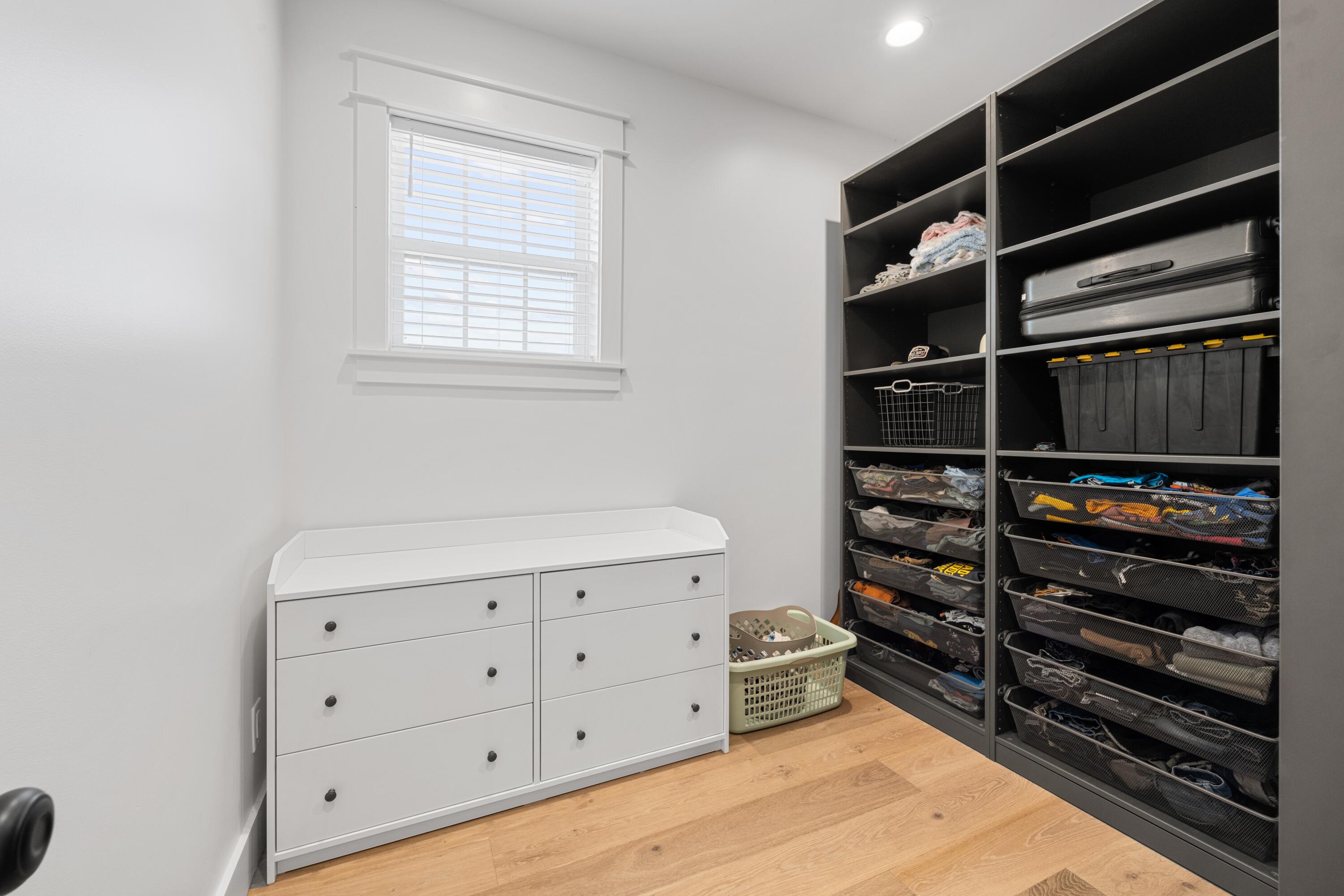 main property photo 74