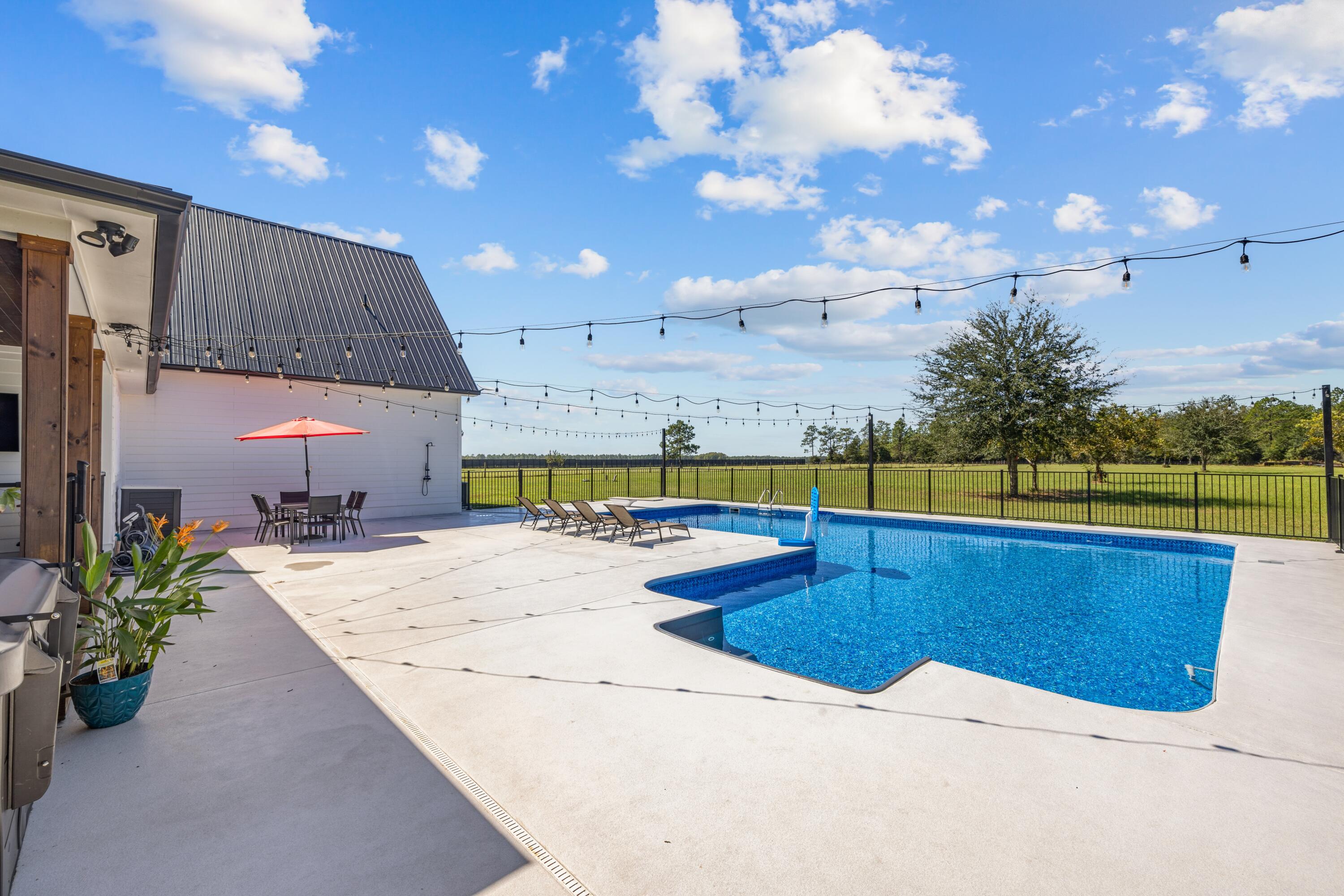 main property photo 98