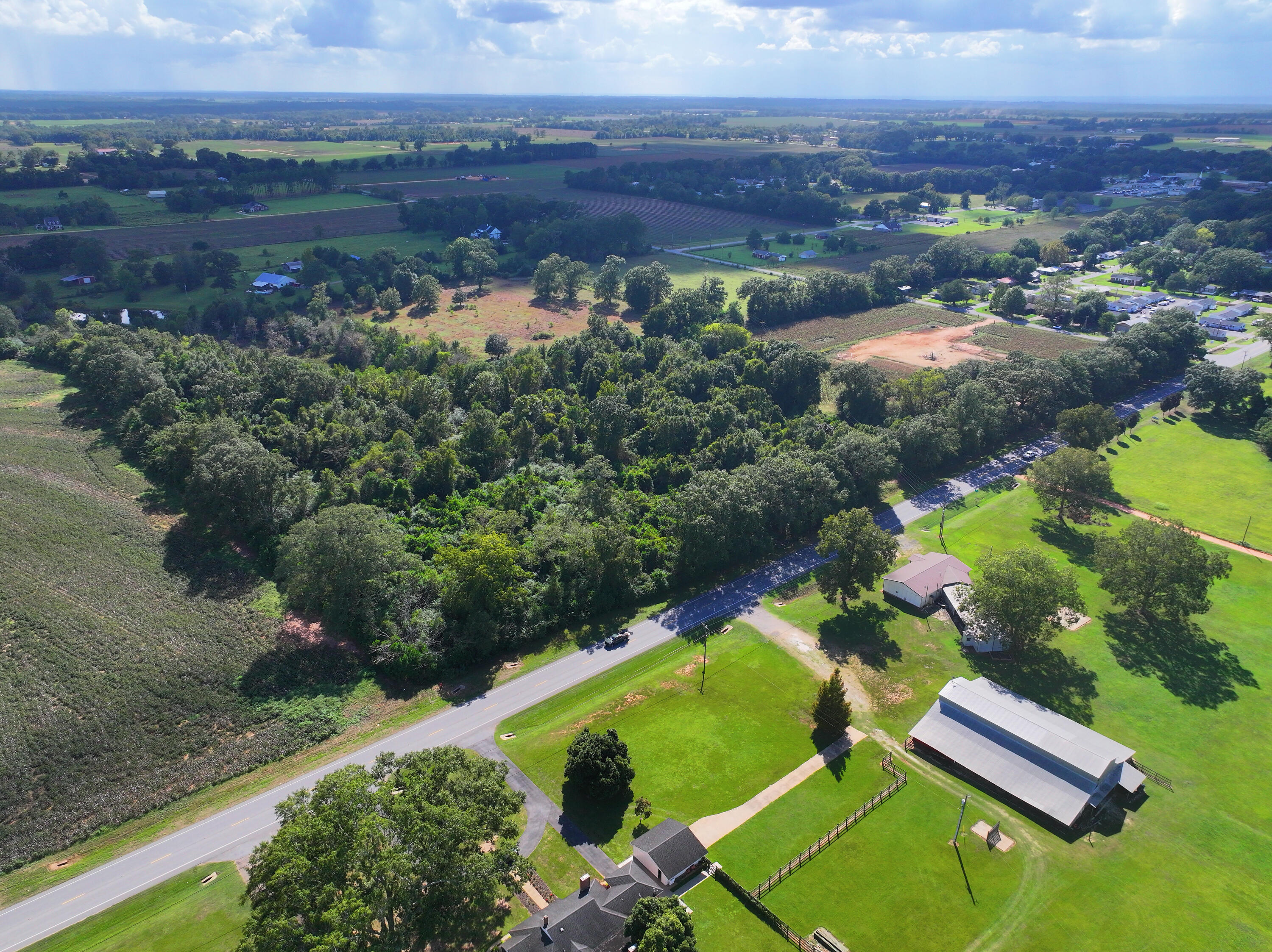 main property photo 13