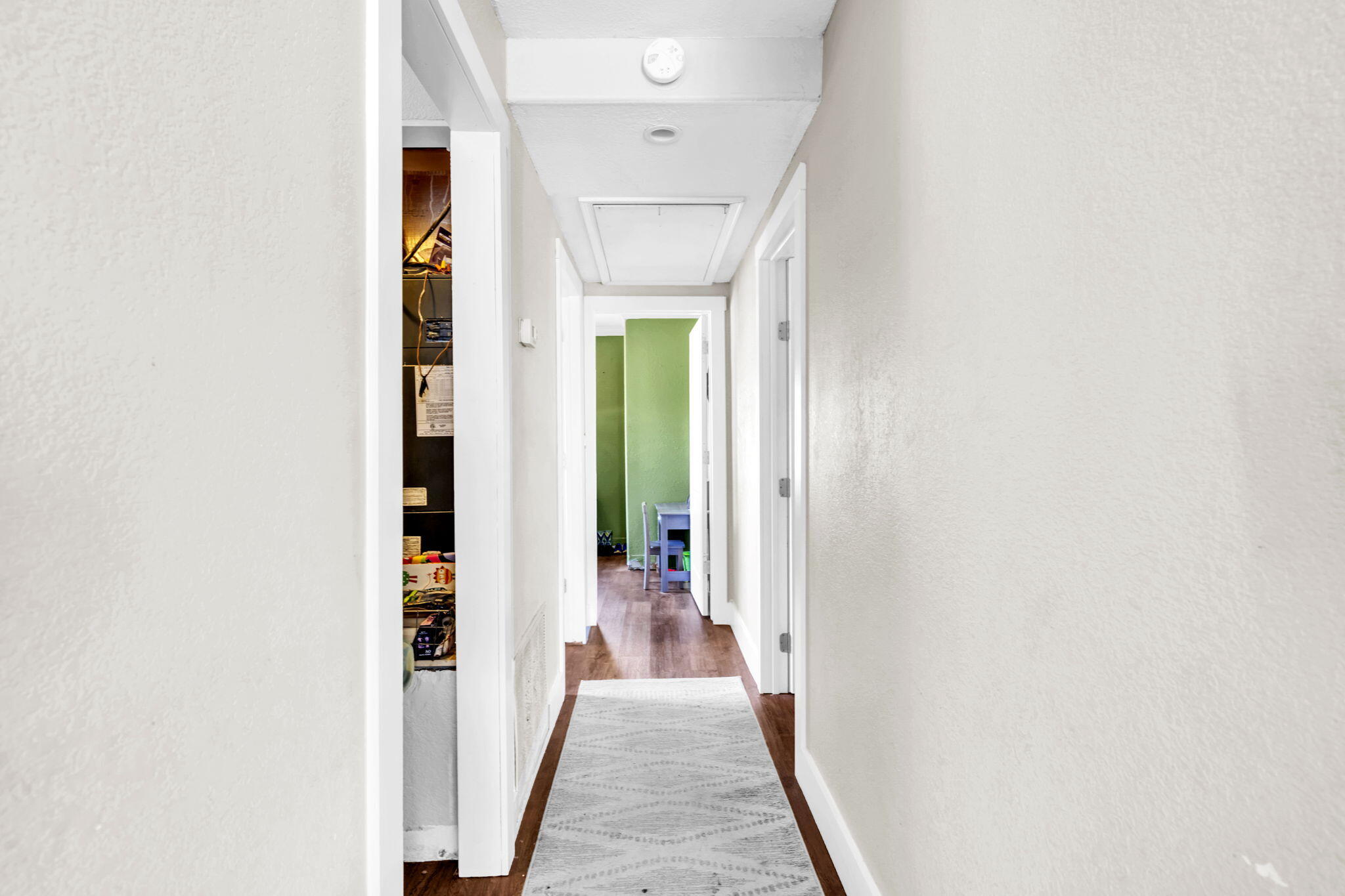 property viewer photo 12