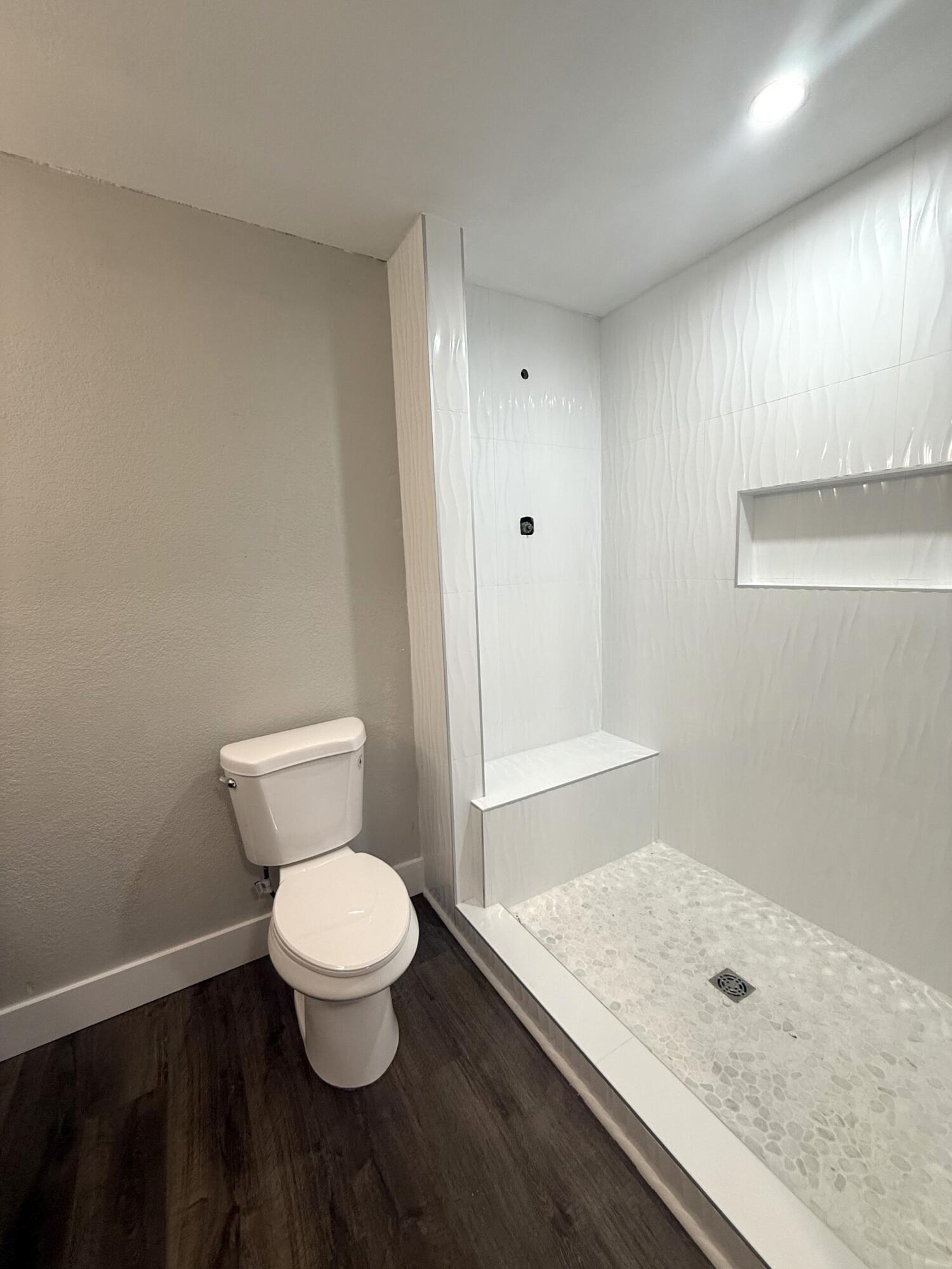 property viewer photo 21