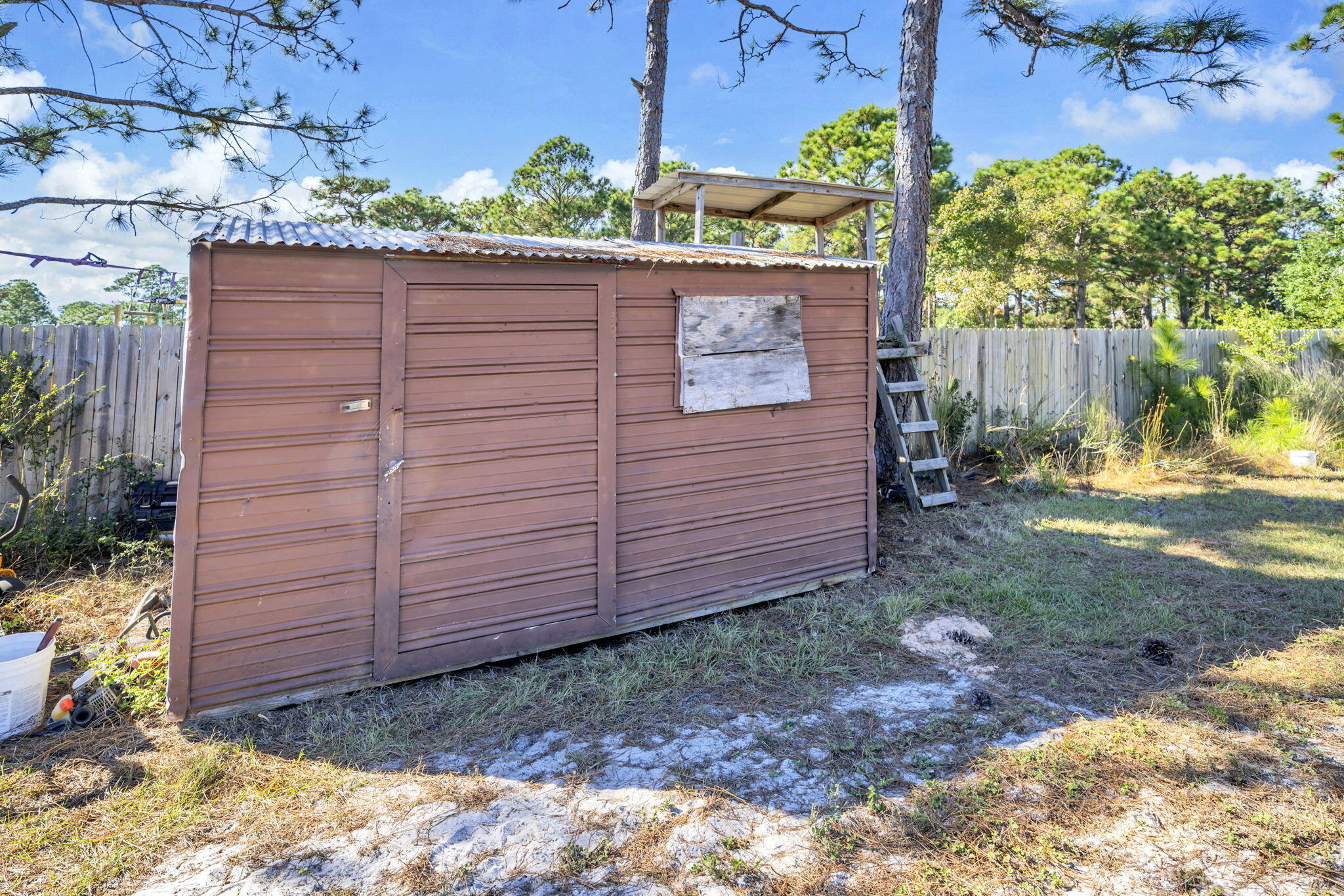 property viewer photo 36