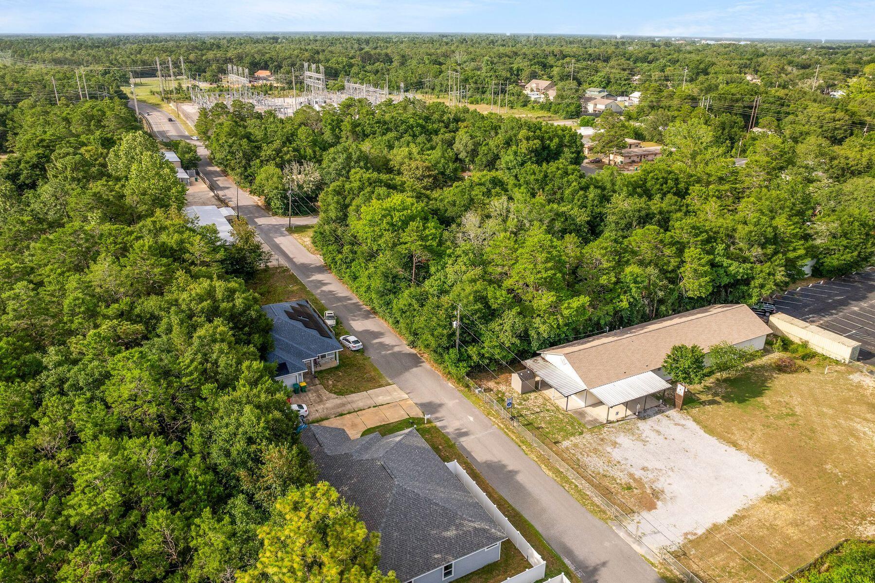 main property photo 37