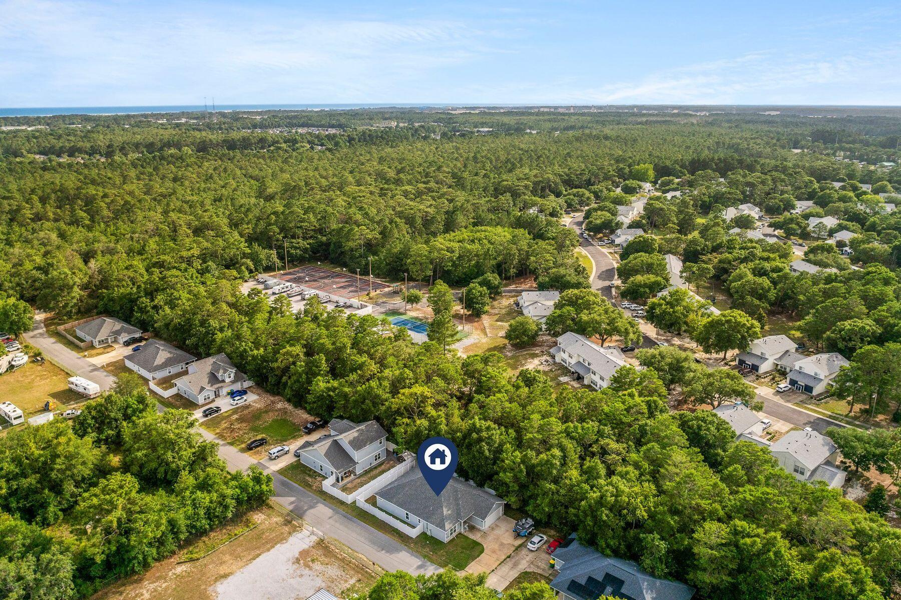 main property photo 40