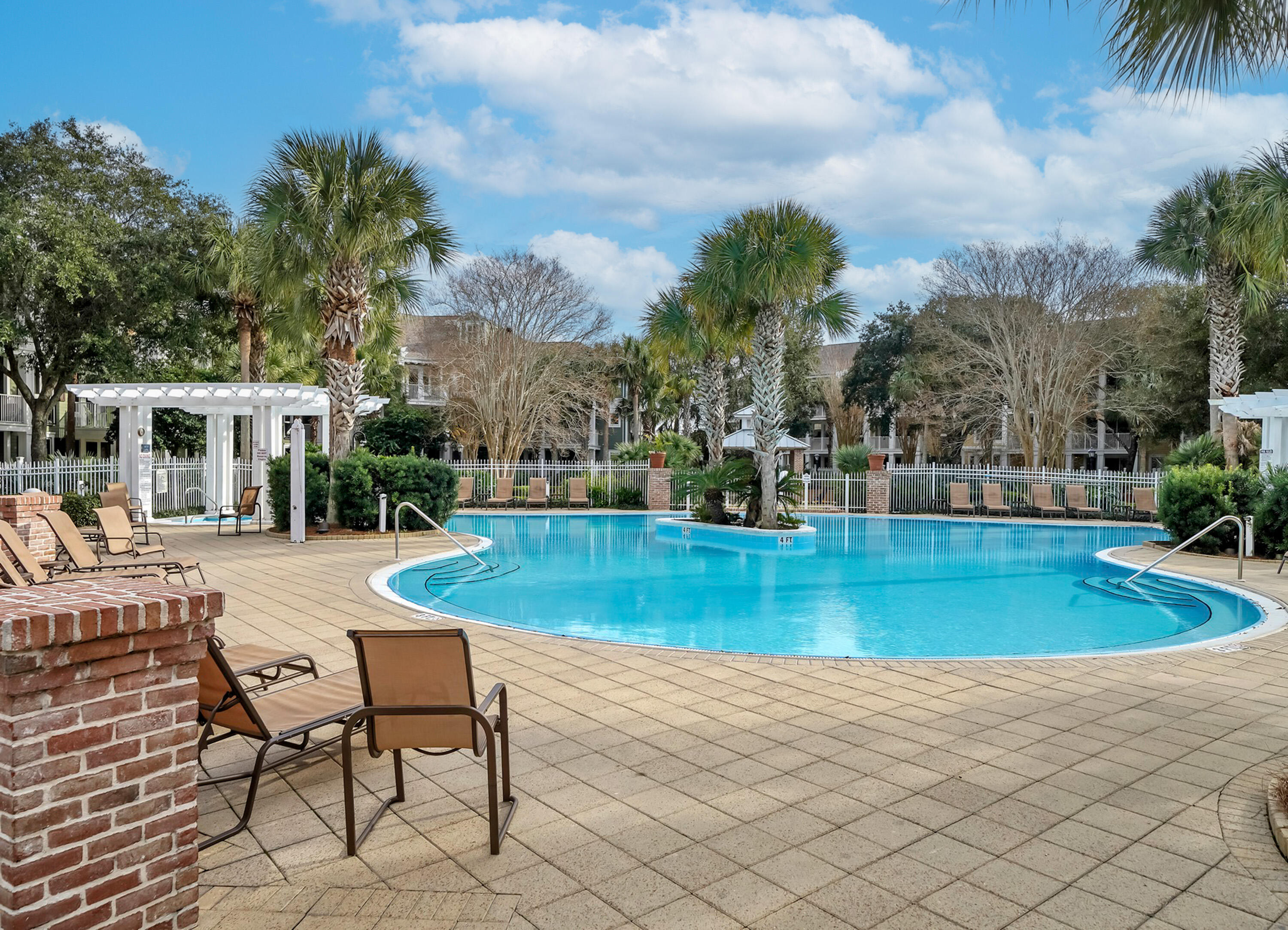 main property photo 79