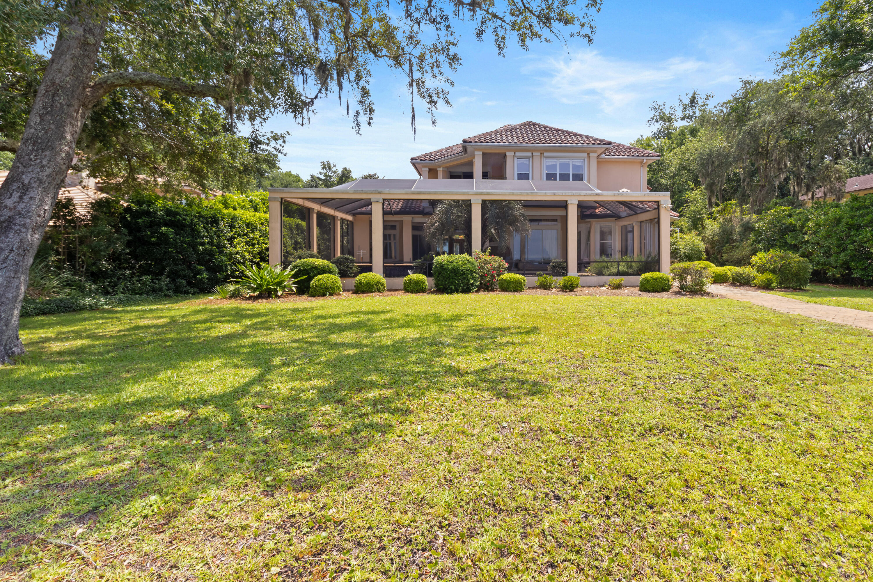 main property photo 43