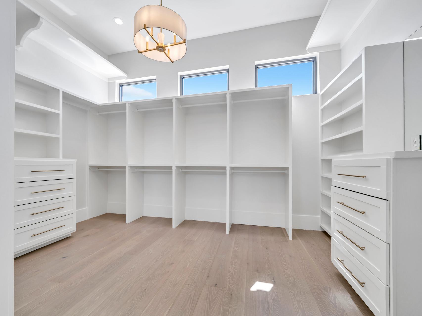 main property photo 118