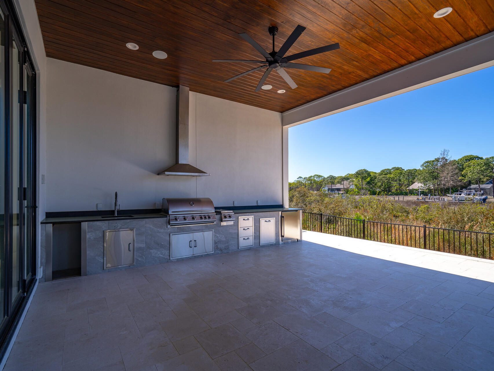 main property photo 59