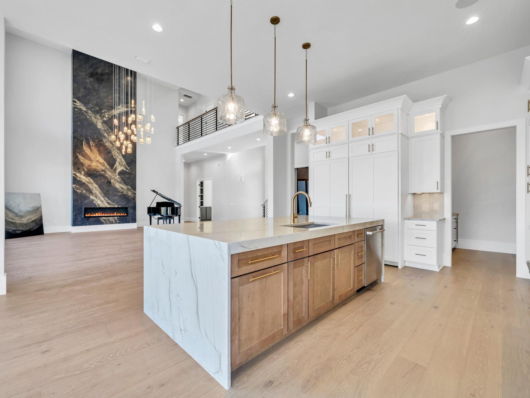 main property photo 89