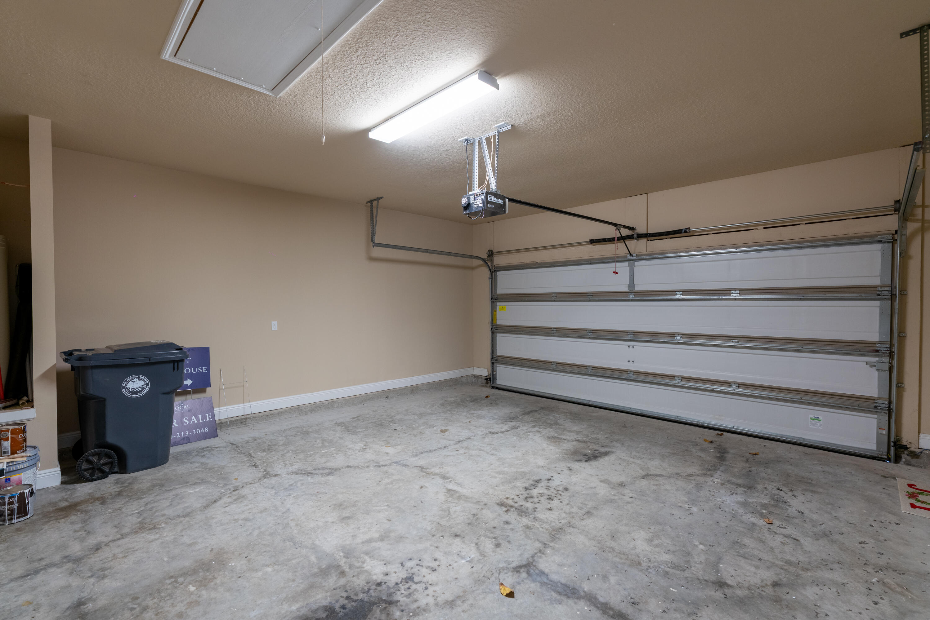 main property photo 68