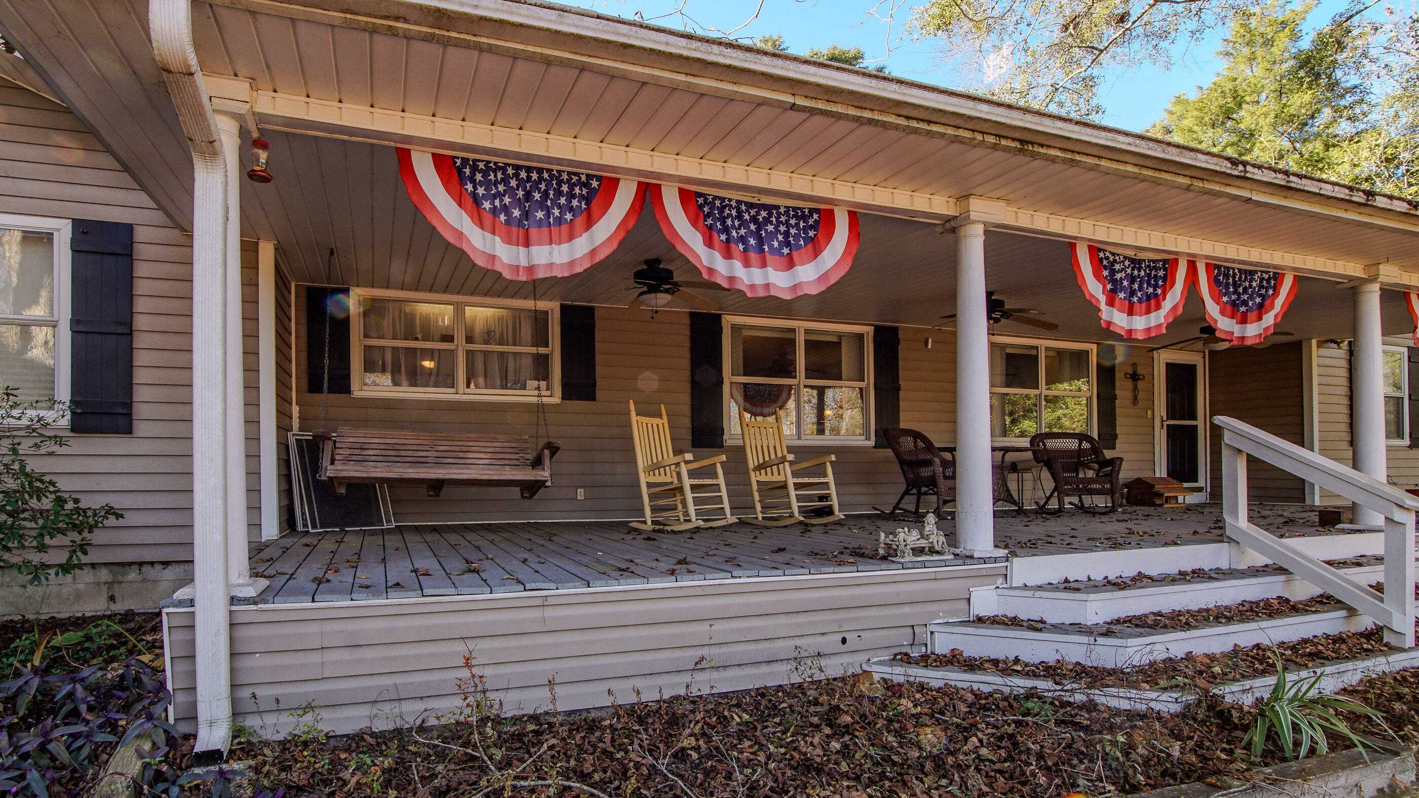 main property photo 42
