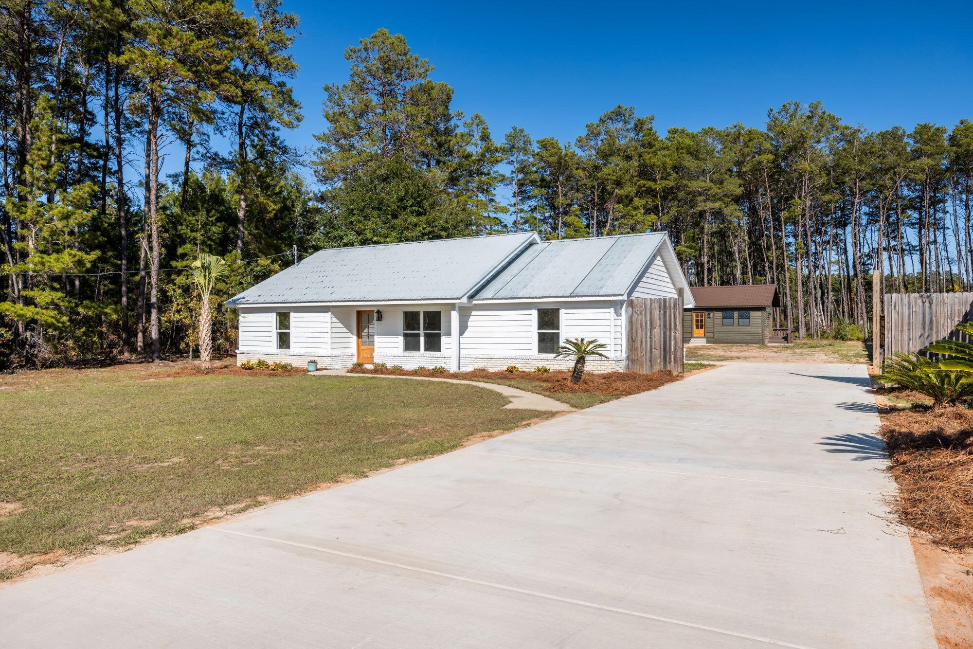 main property photo 41
