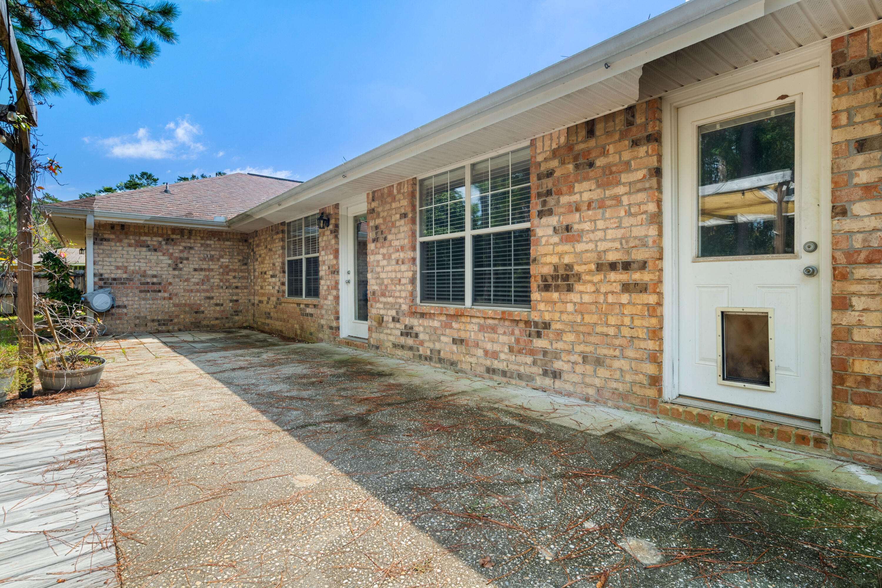 main property photo 49