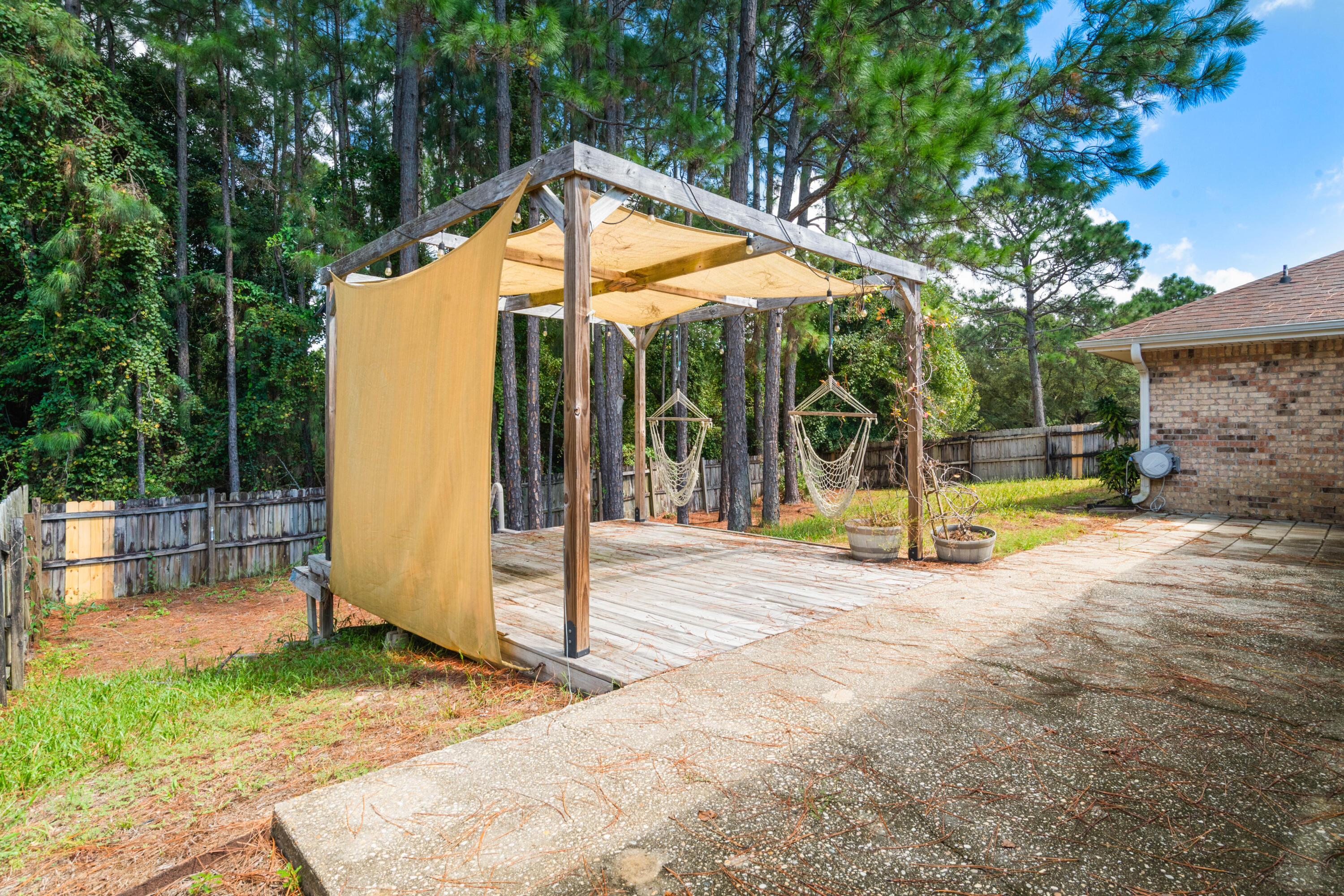 main property photo 50