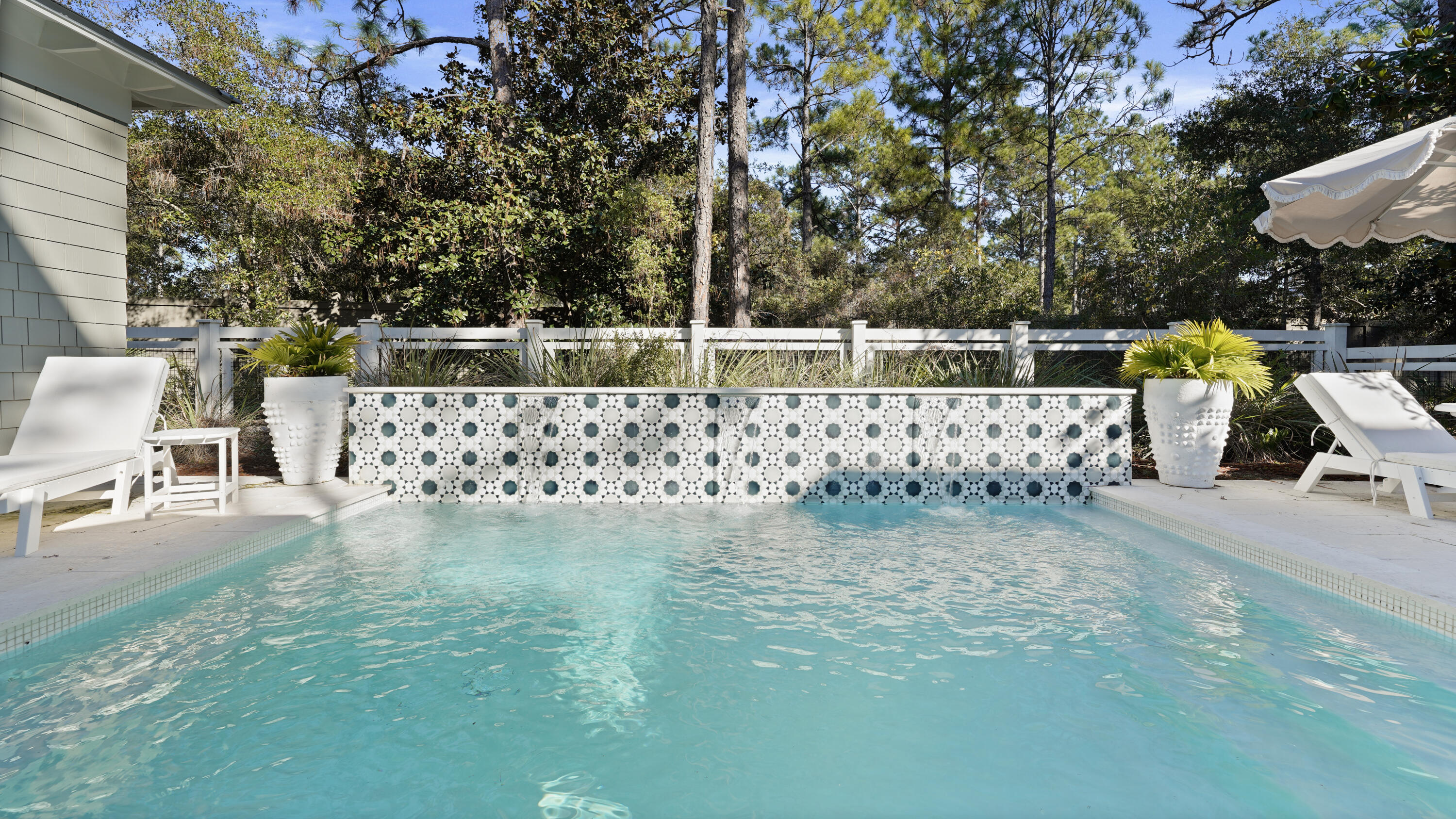 main property photo 74