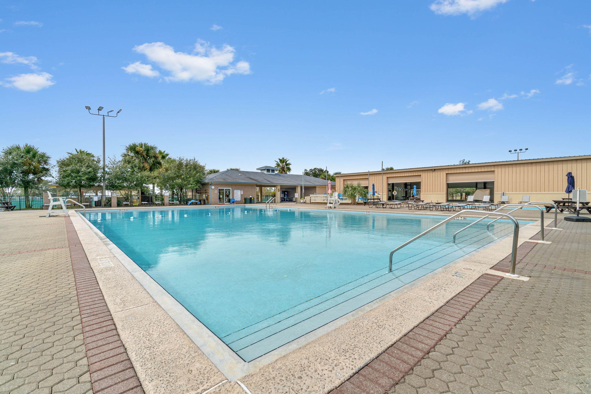 main property photo 47