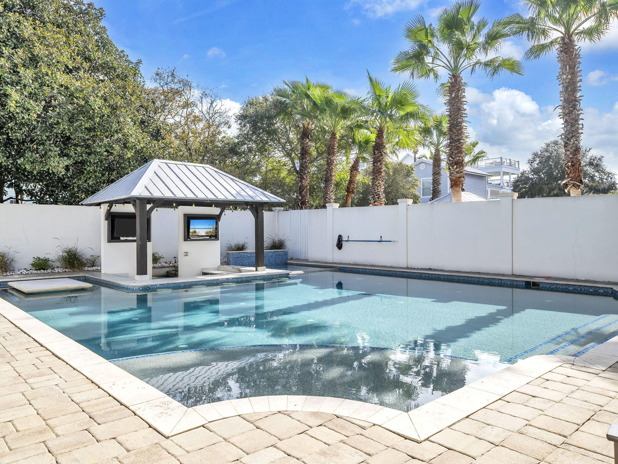 main property photo 100
