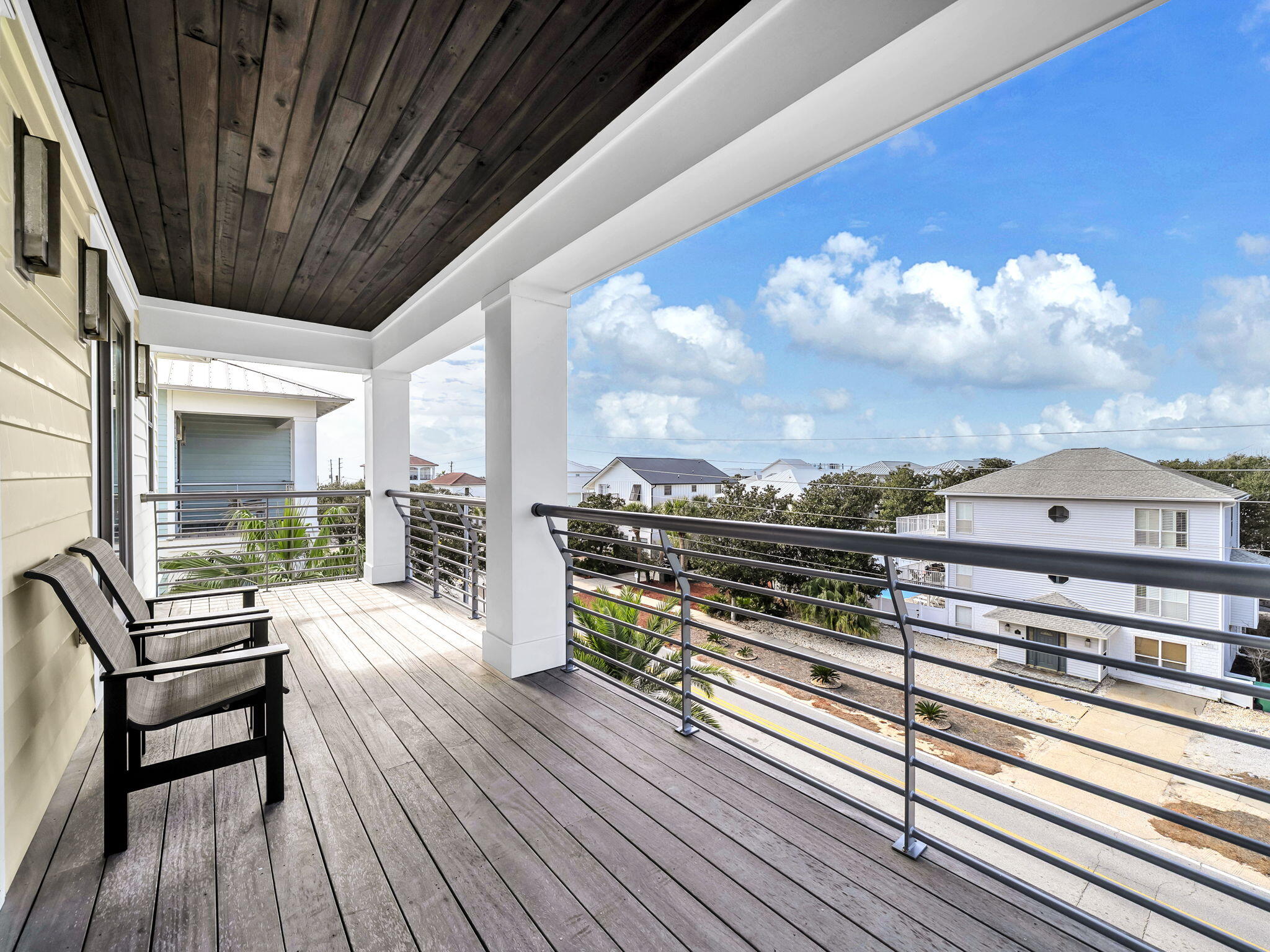 main property photo 74