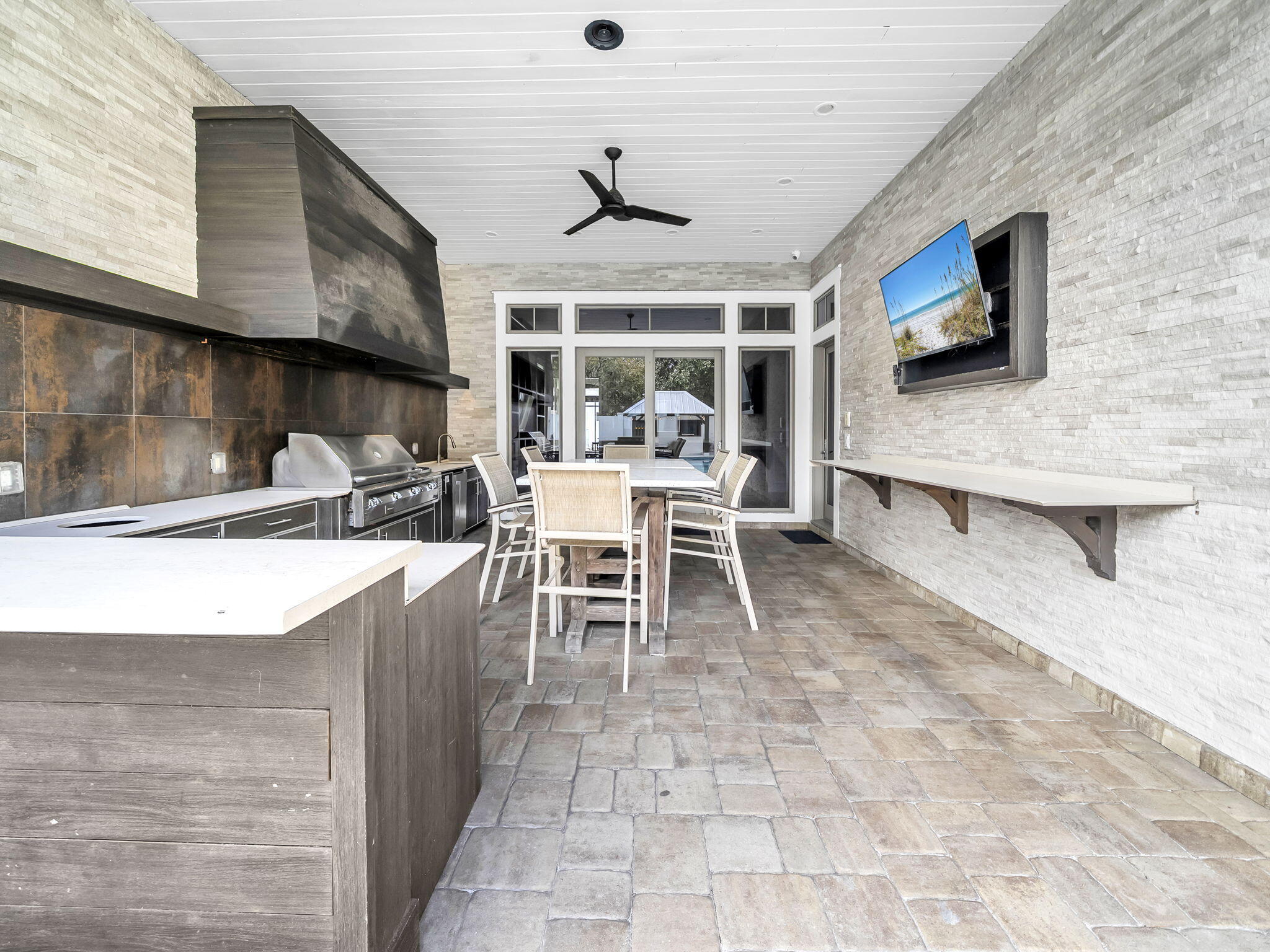 main property photo 88