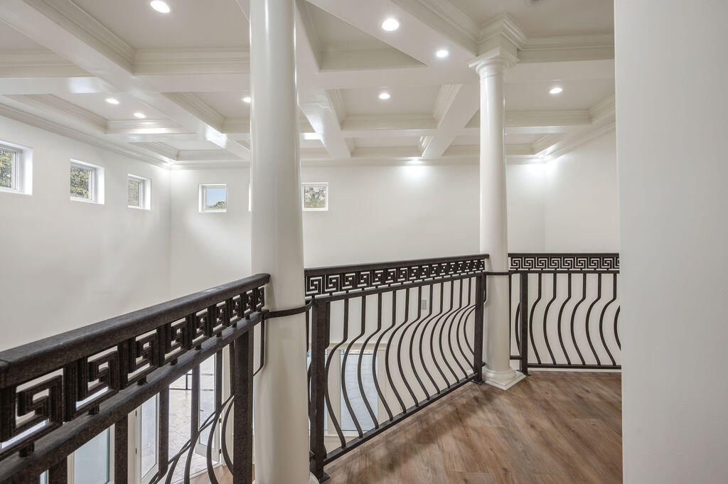main property photo 47