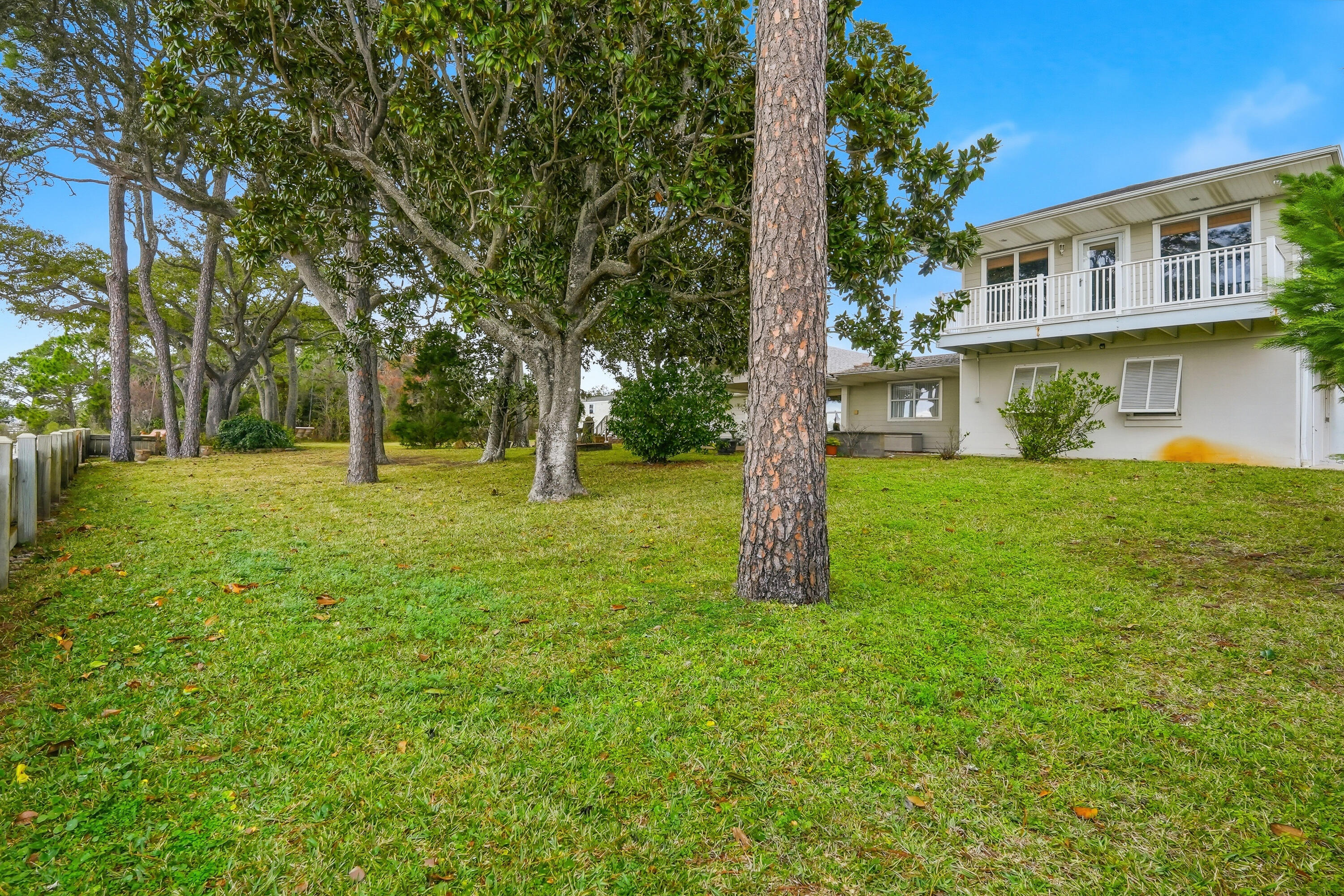 main property photo 59