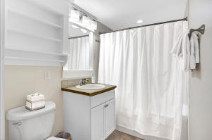 property viewer photo 3