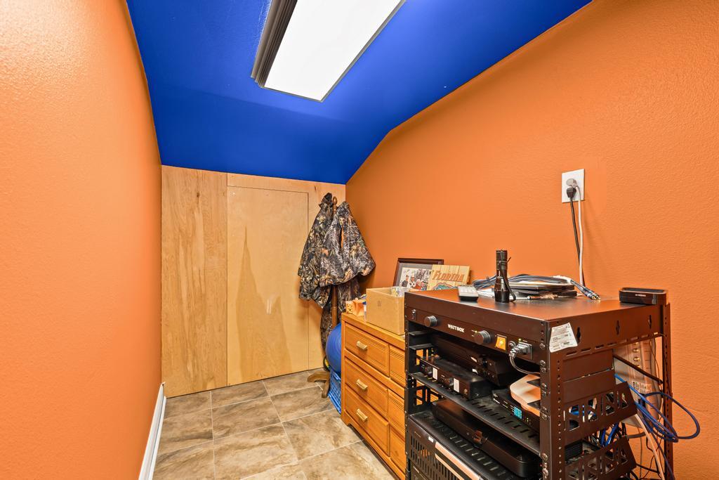 main property photo 122