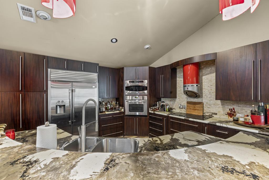 main property photo 137