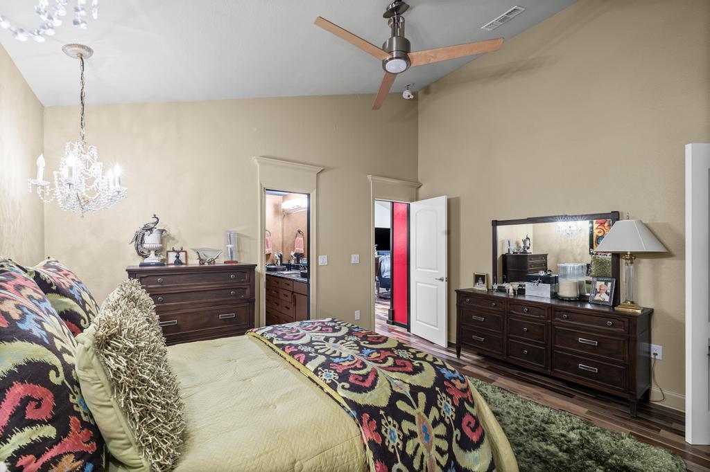 main property photo 150