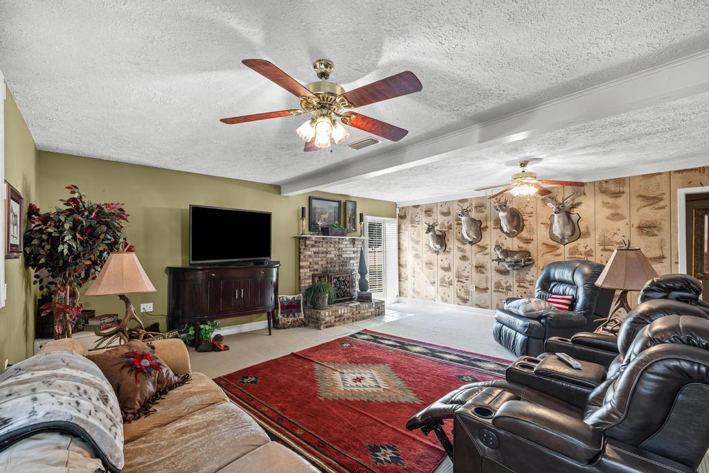 main property photo 80