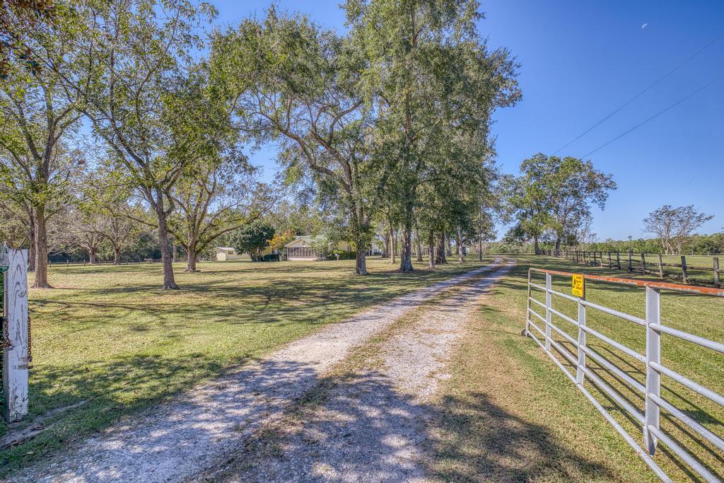 main property photo 88
