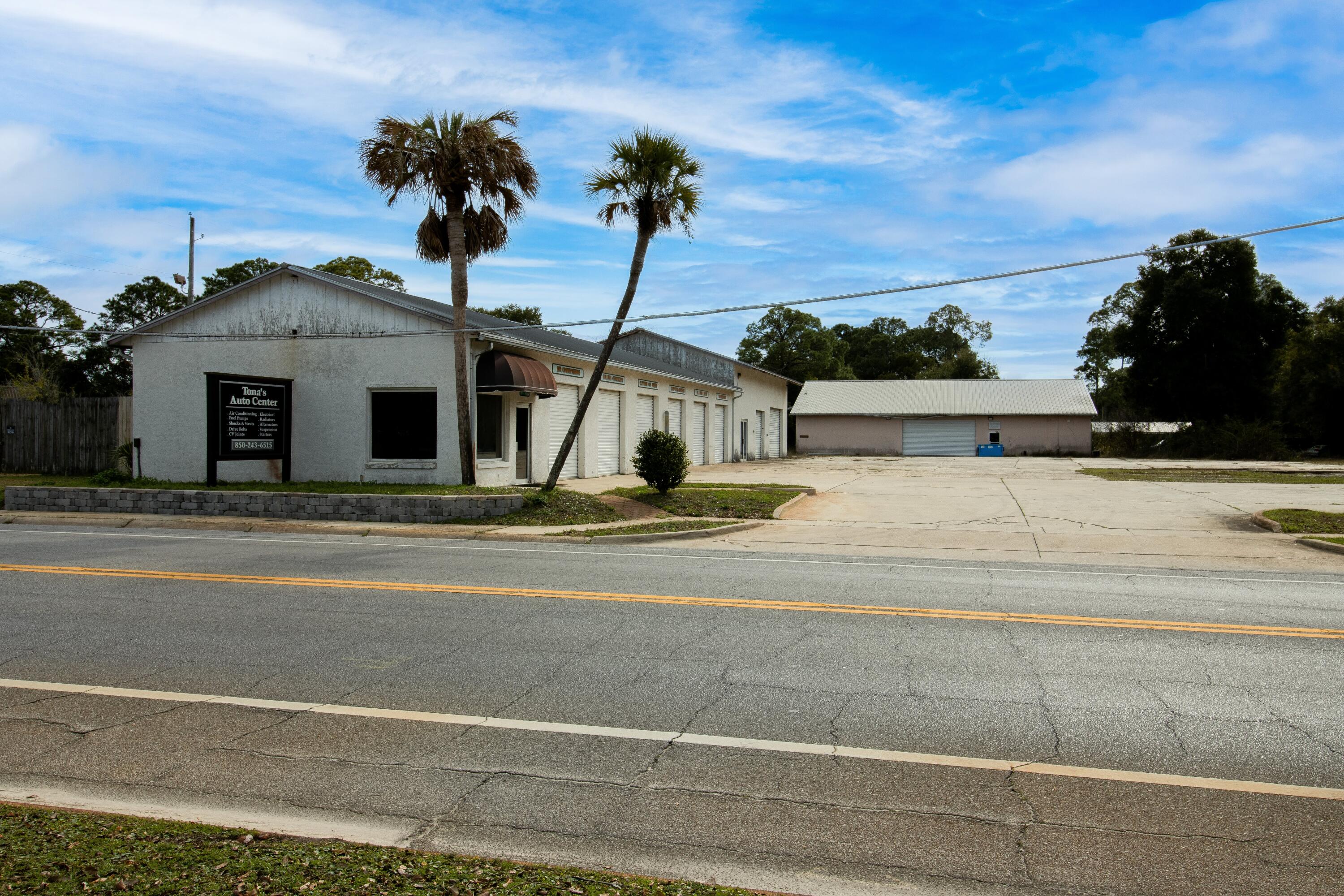 main property photo 9