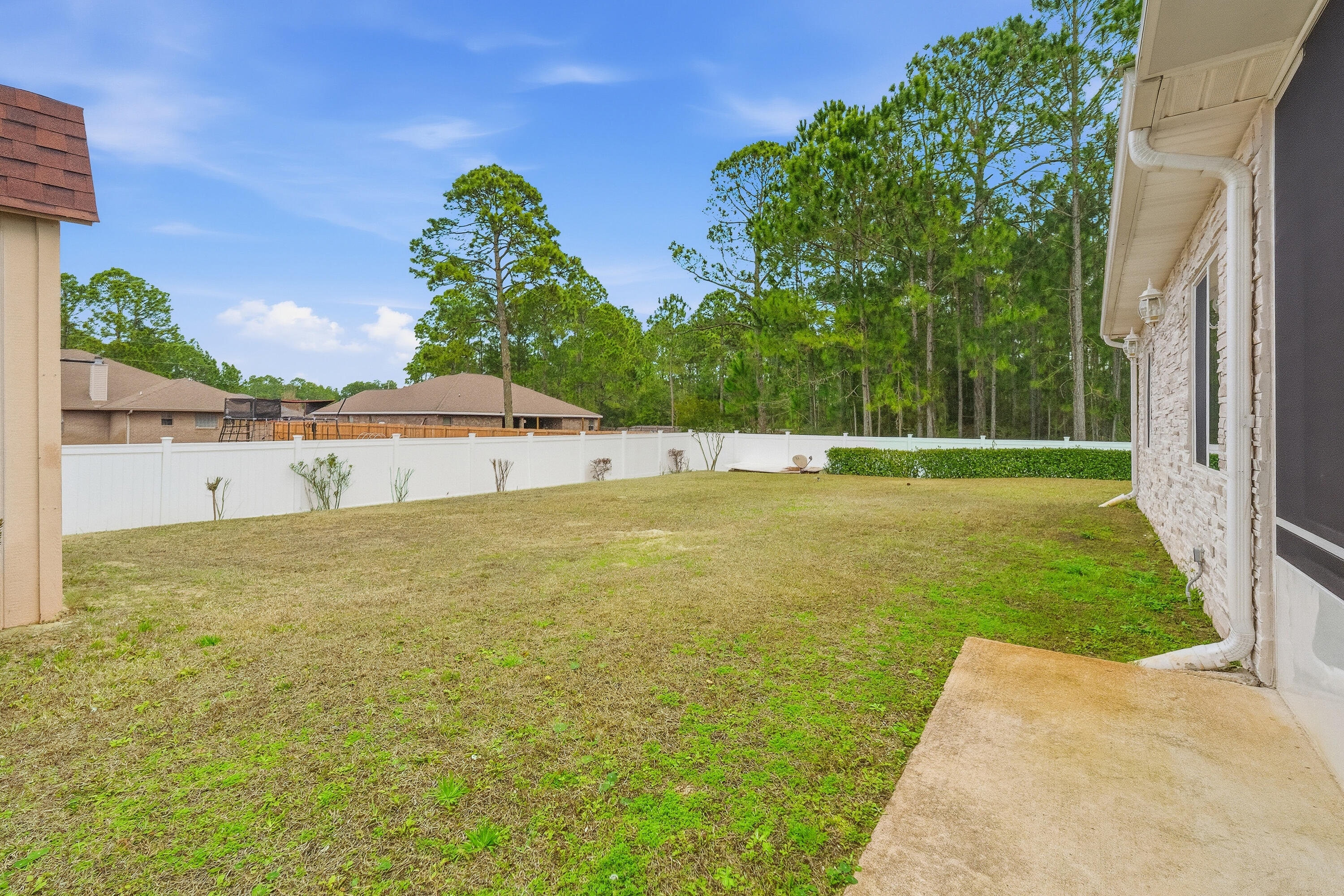 main property photo 92