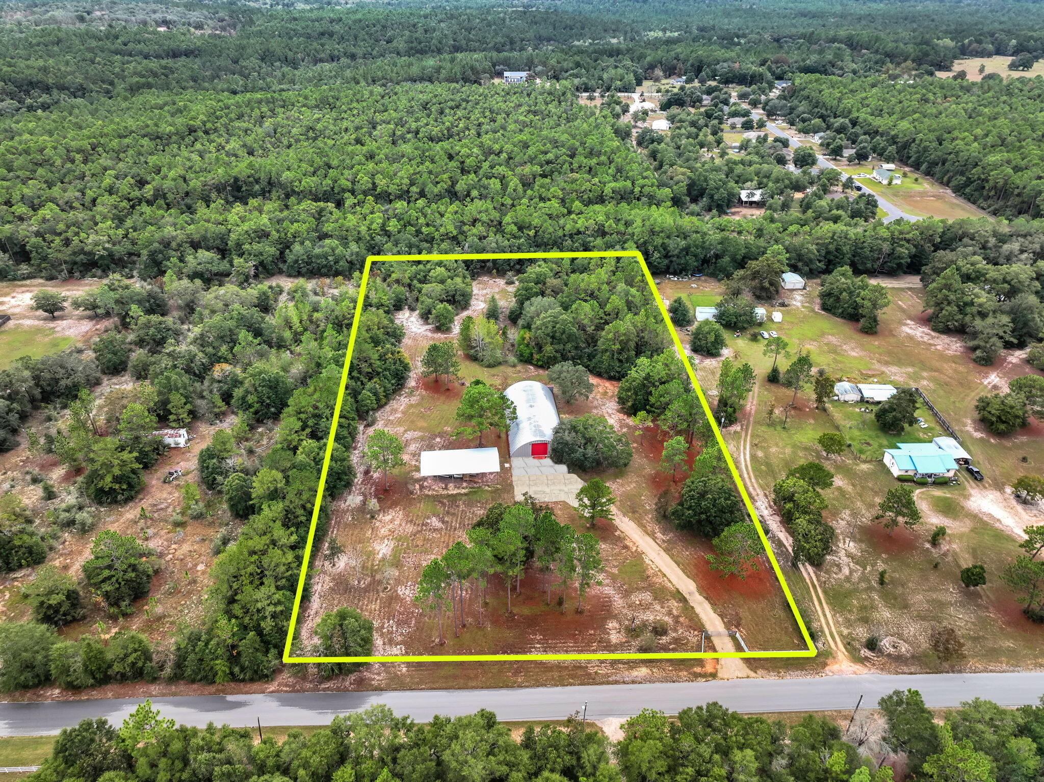 main property photo 30