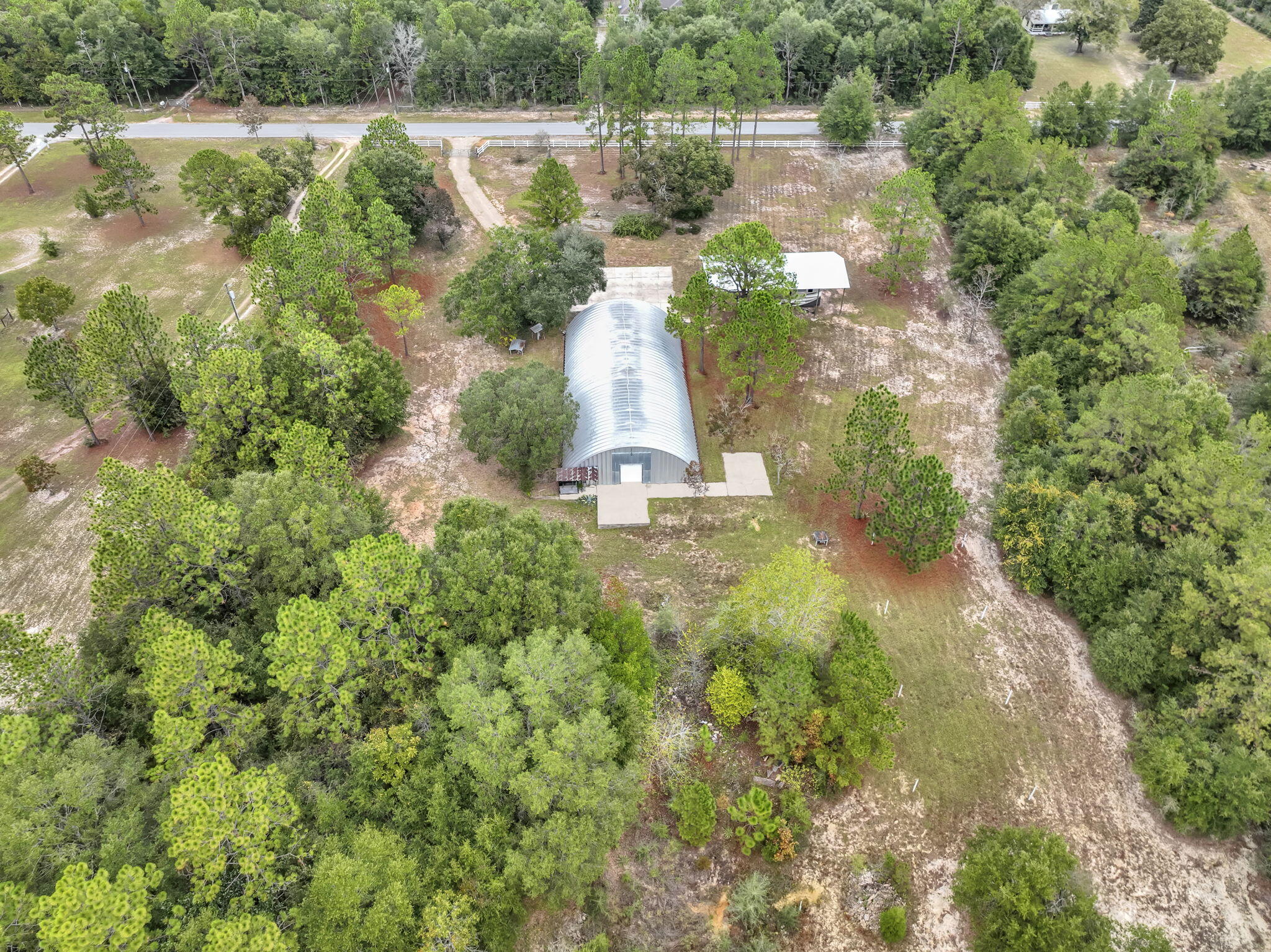 main property photo 40