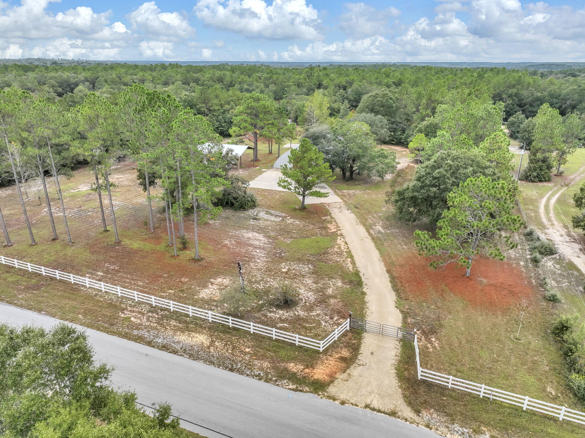main property photo 43
