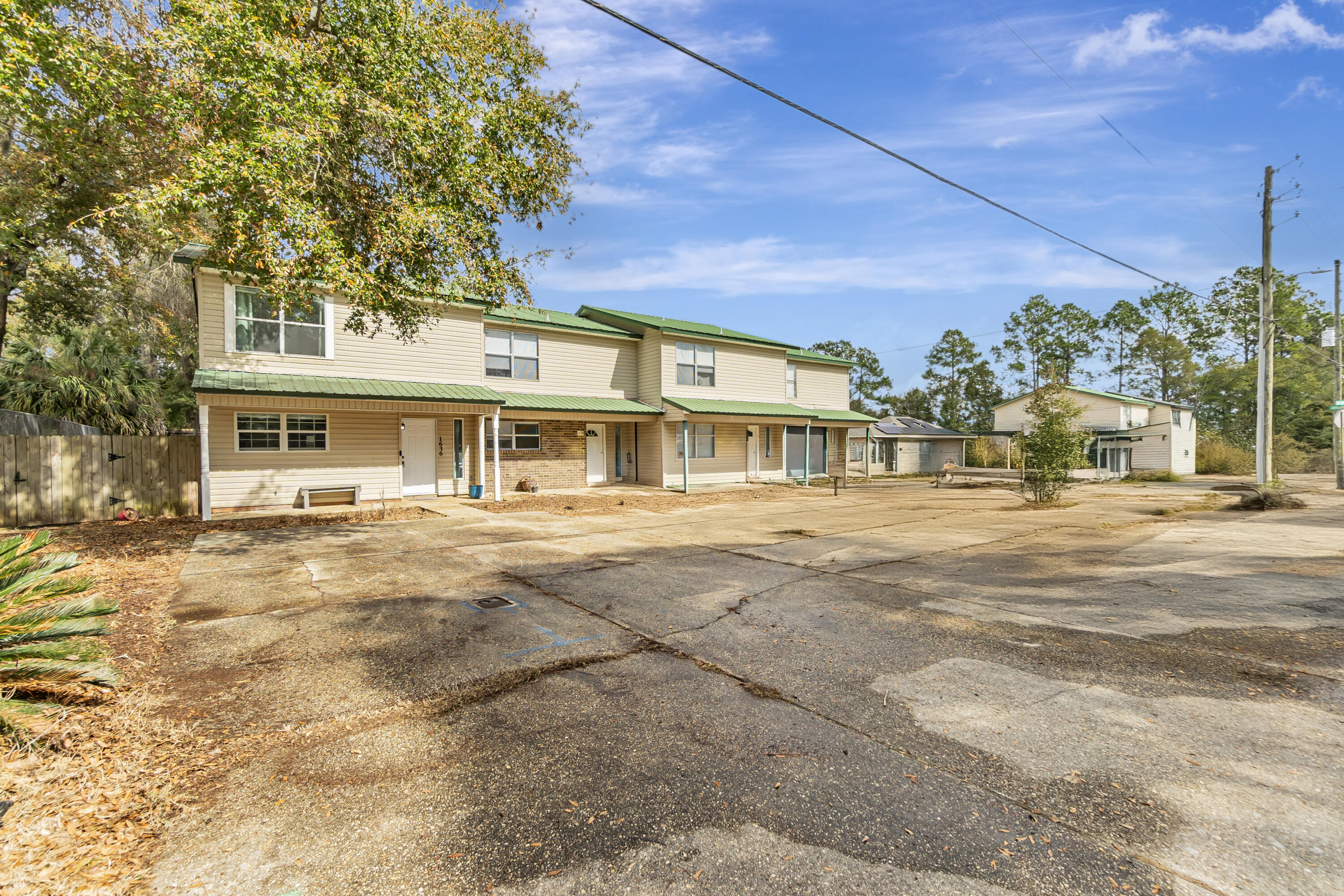 main property photo 3