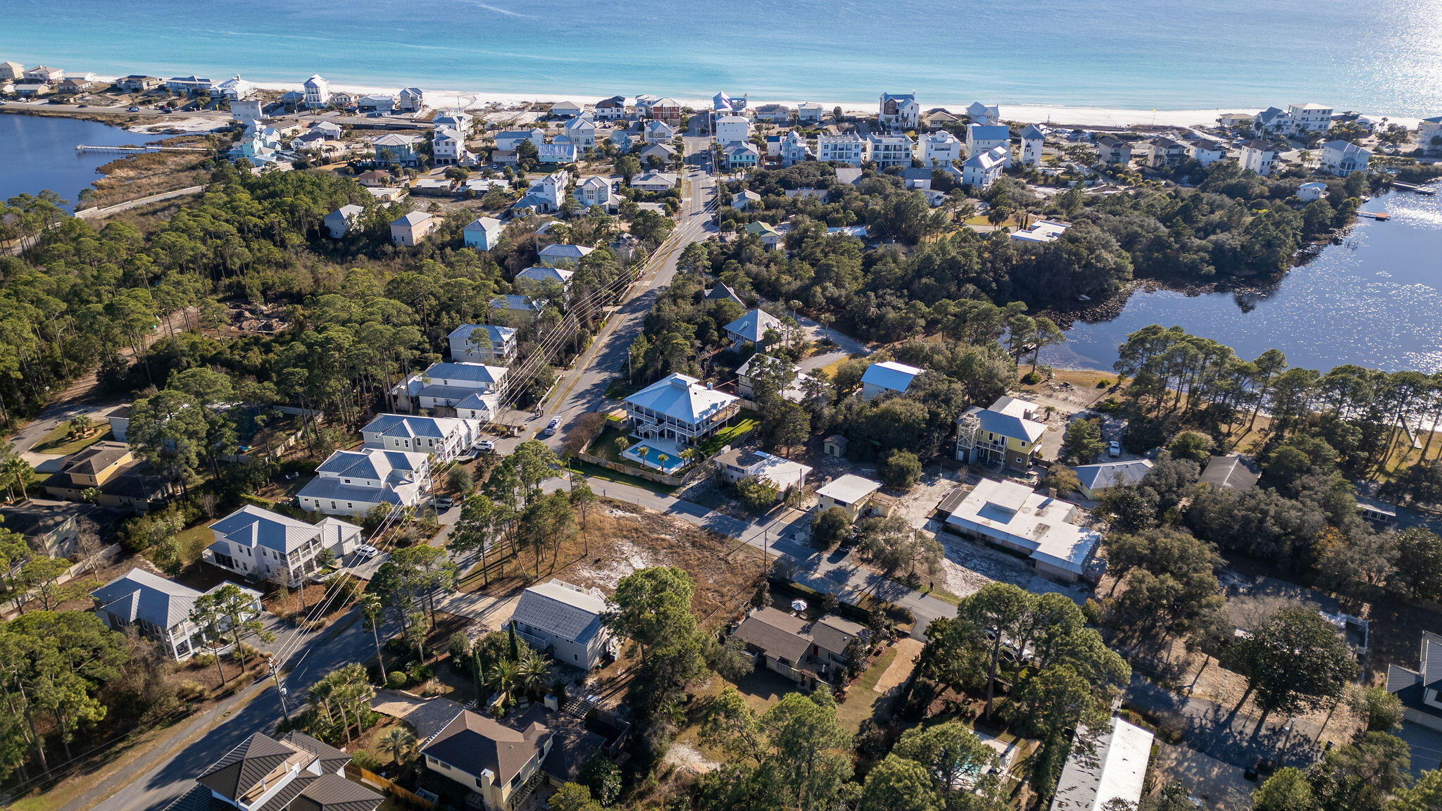 main property photo 45