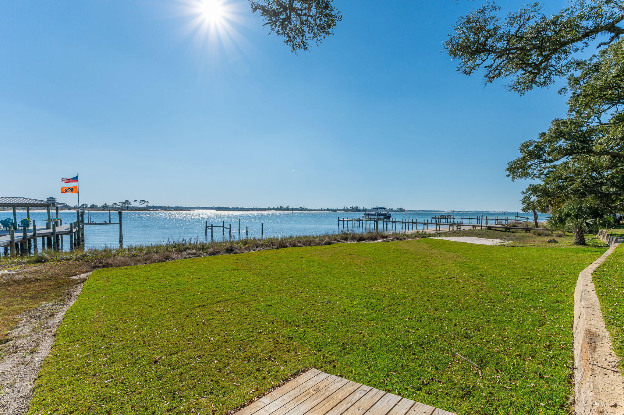main property photo 80