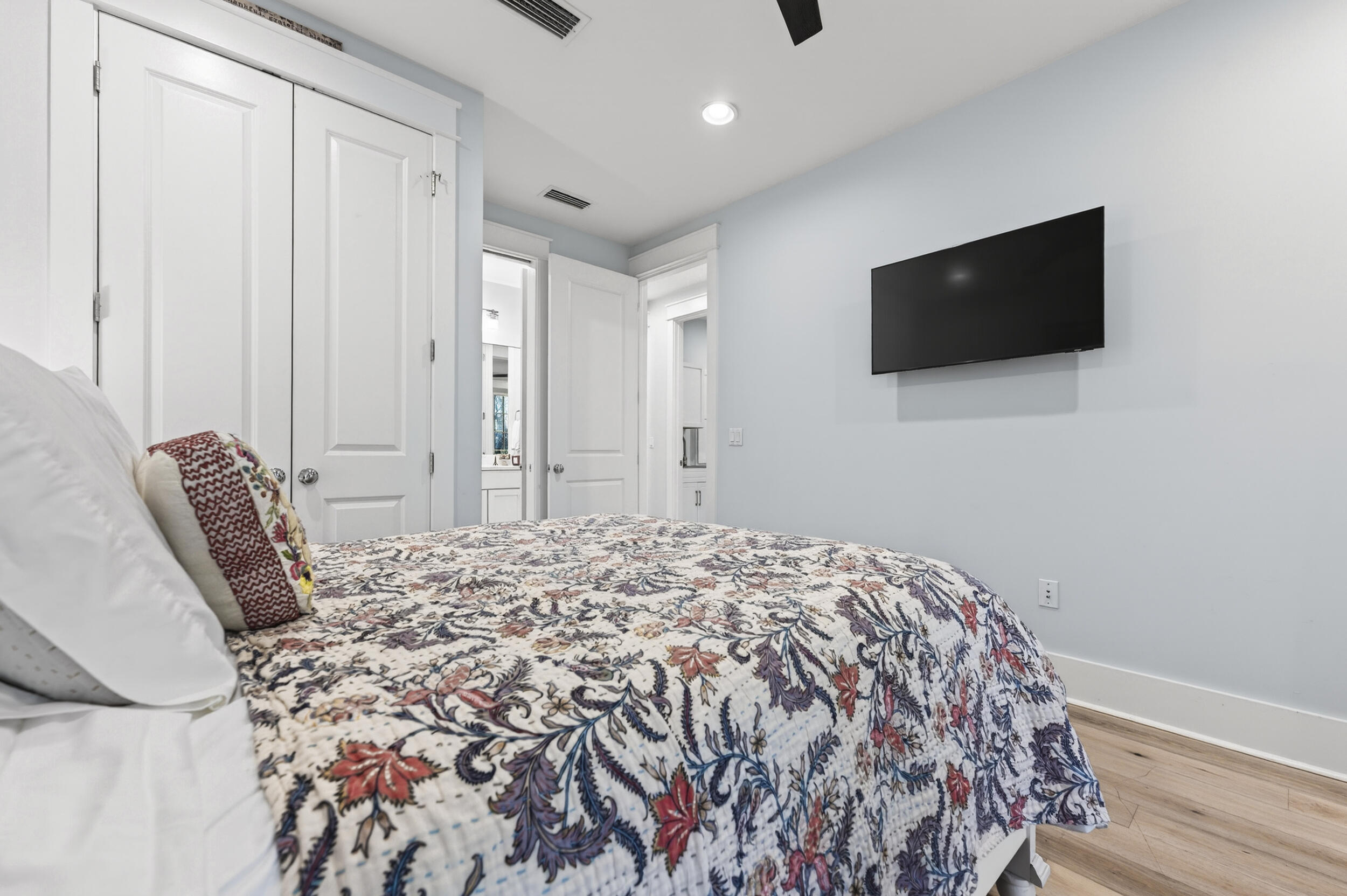 main property photo 69