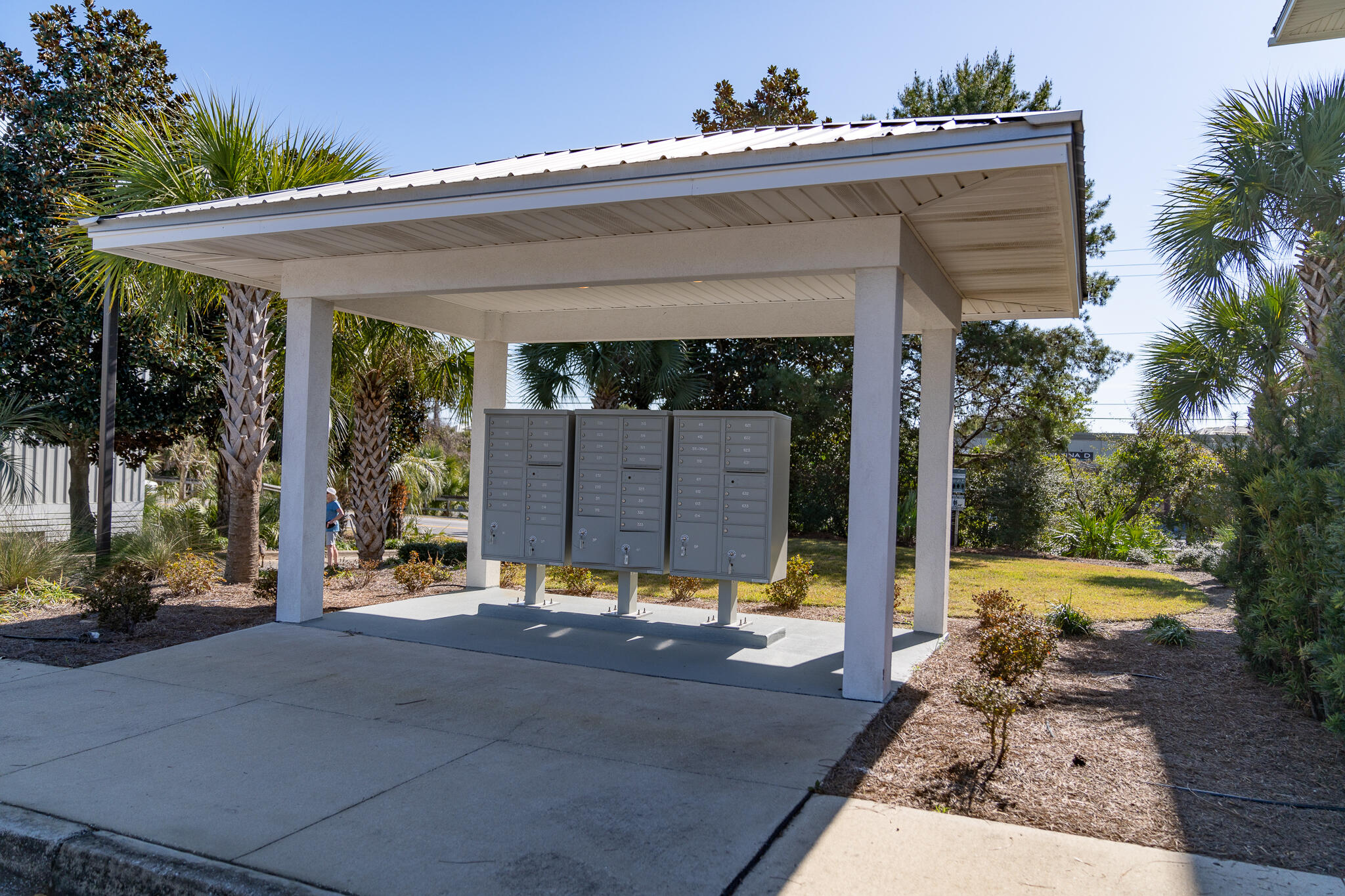 main property photo 43