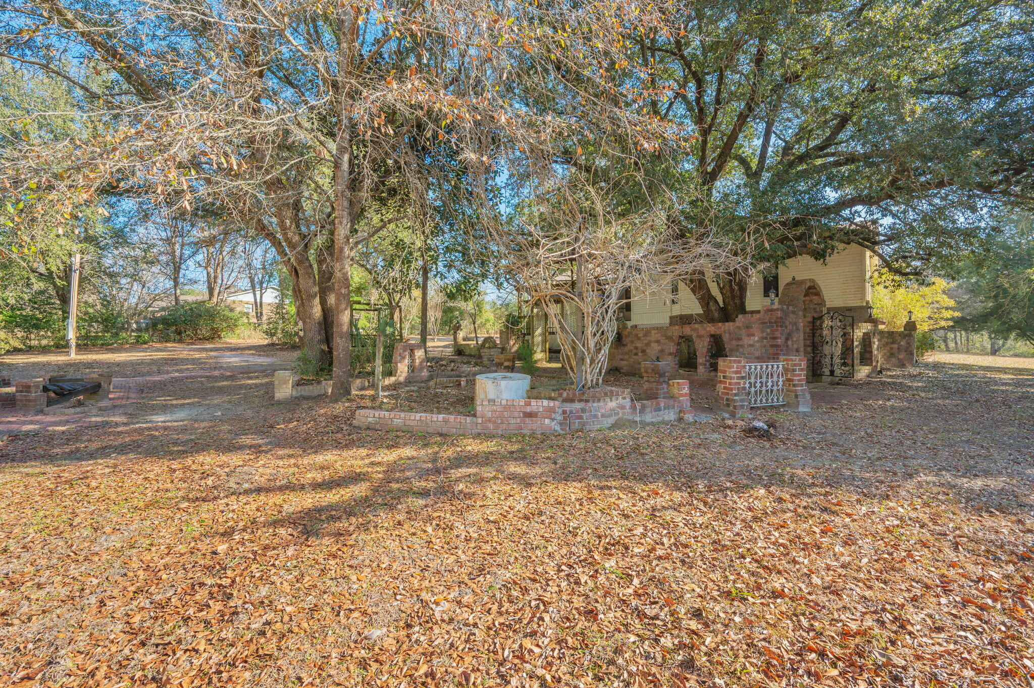 main property photo 46