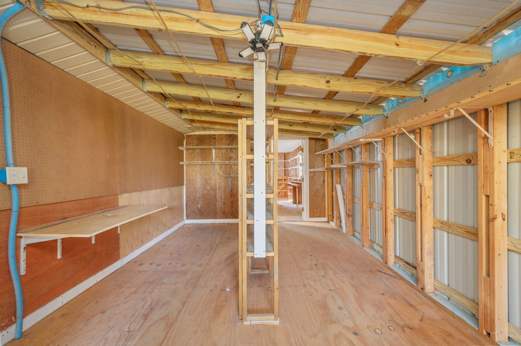 main property photo 49